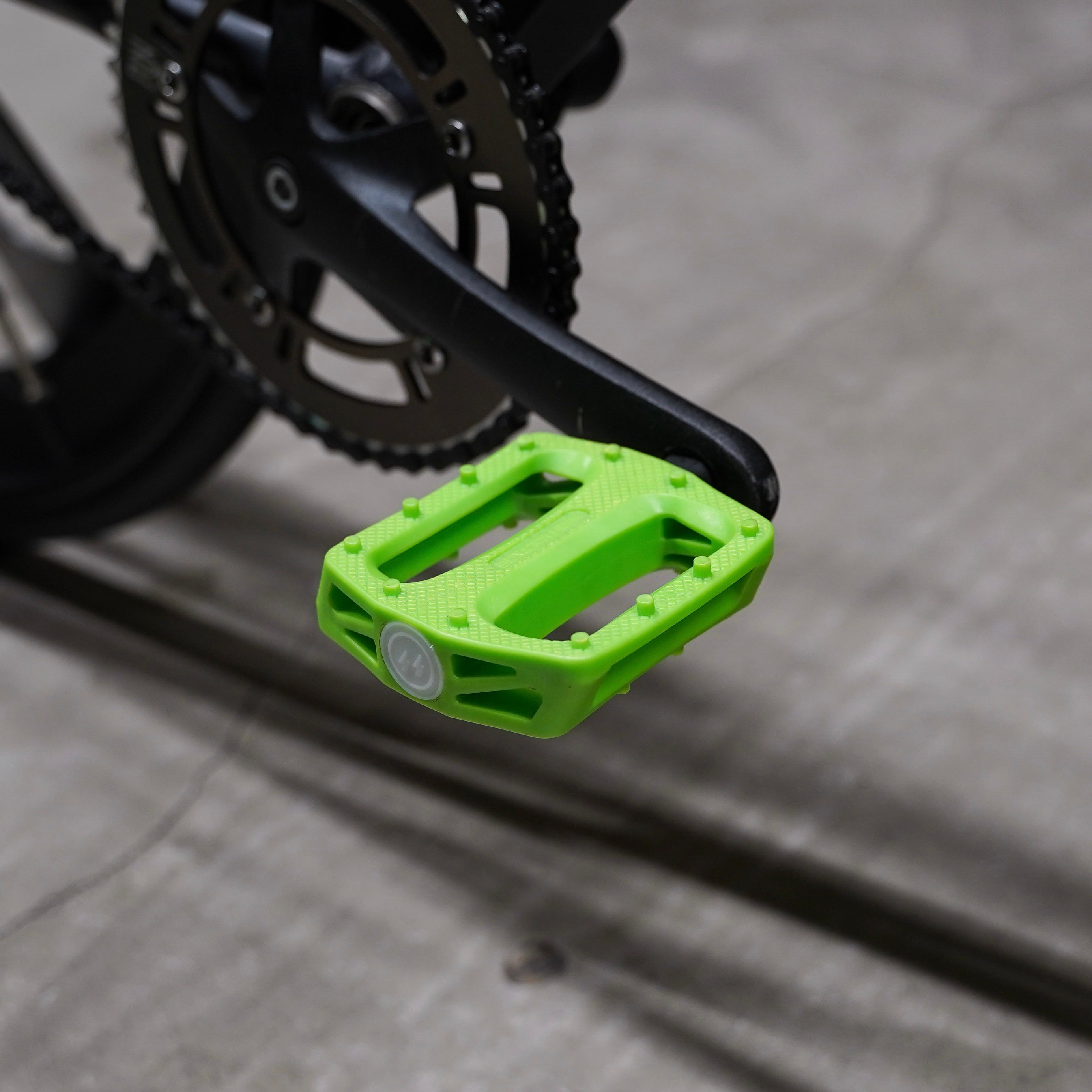 【FUN】CHAMELEON Nylon Pedal -green-