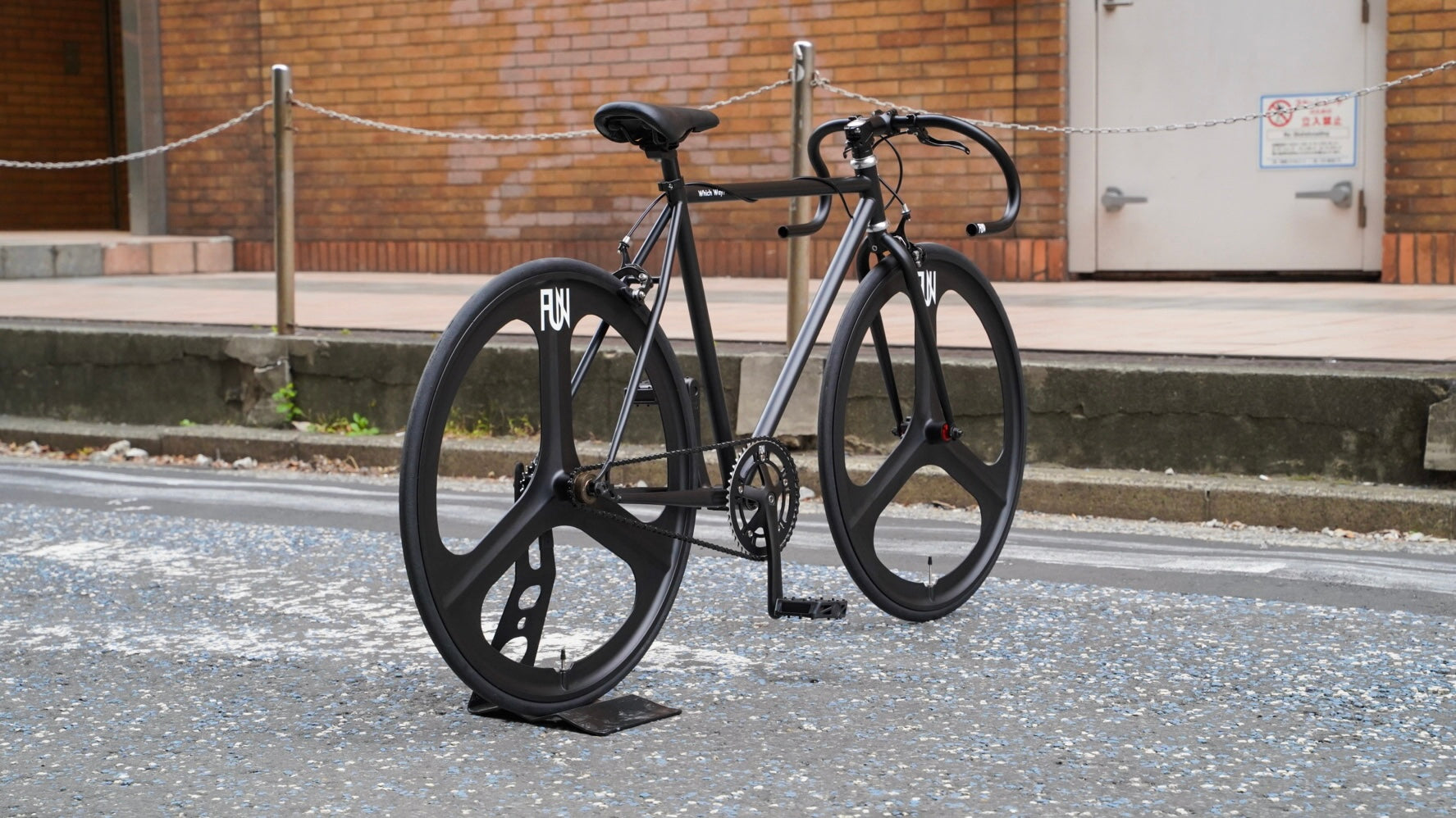 【FUN】ANGUS FLAT Z3 Complete Bike -black-