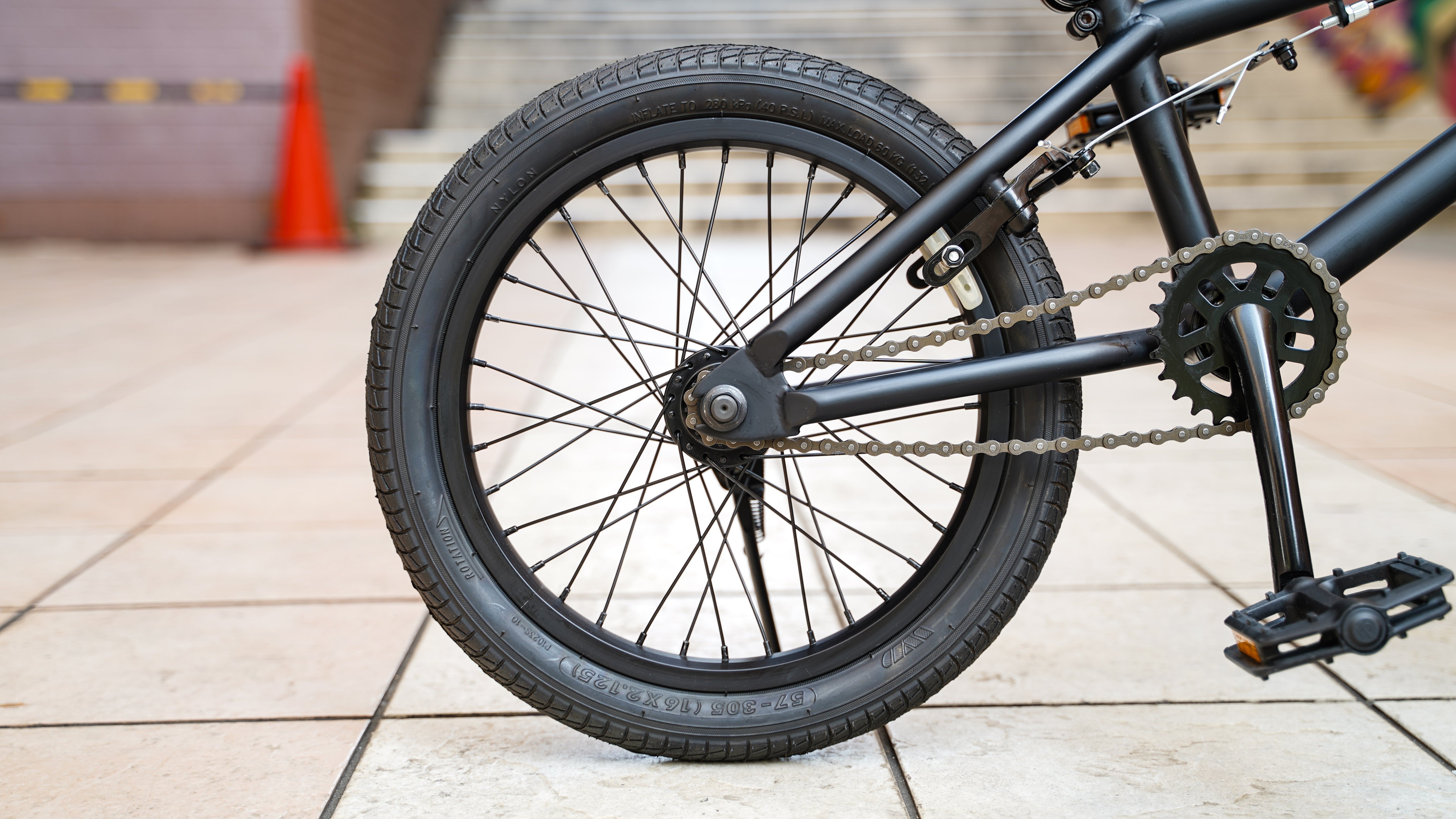 【FUN】BMX16 NAUGHTY Complete Bike -black-