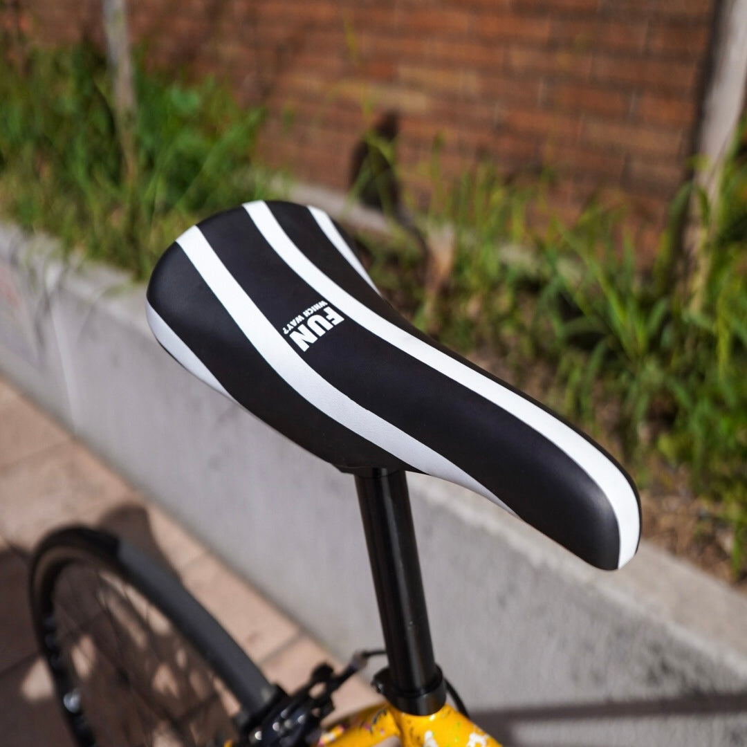 【FUN】STRIPE Saddle