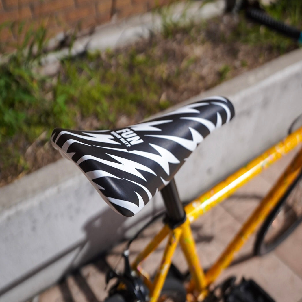 【FUN】SLASH Saddle