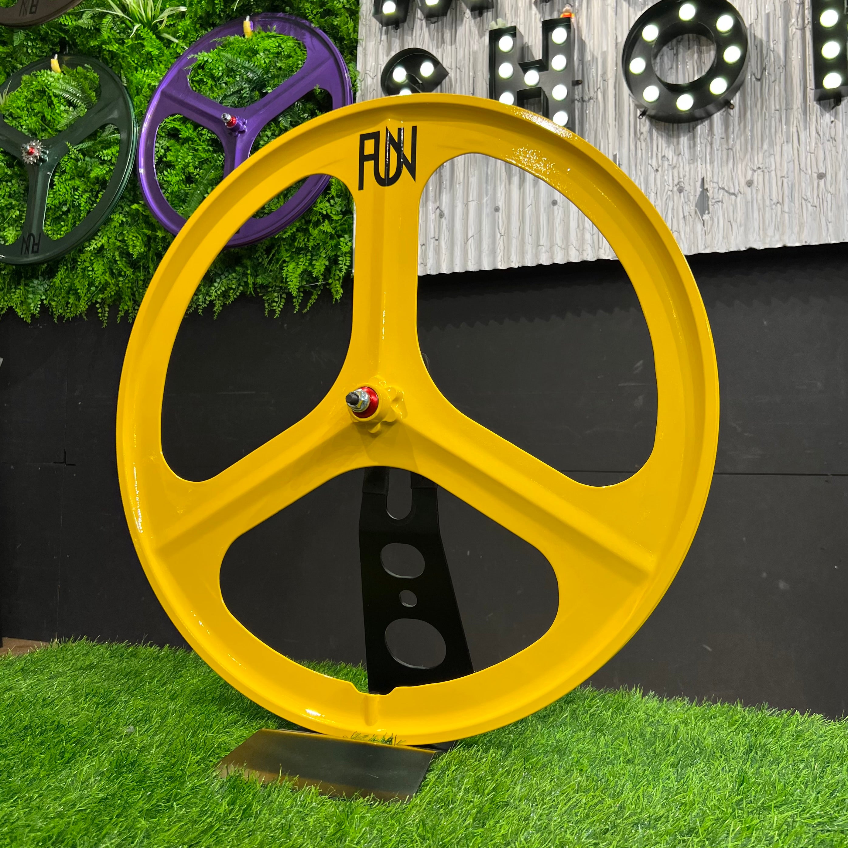 WHEEL FULL PAINT -GLOSS YELLOW- No.004