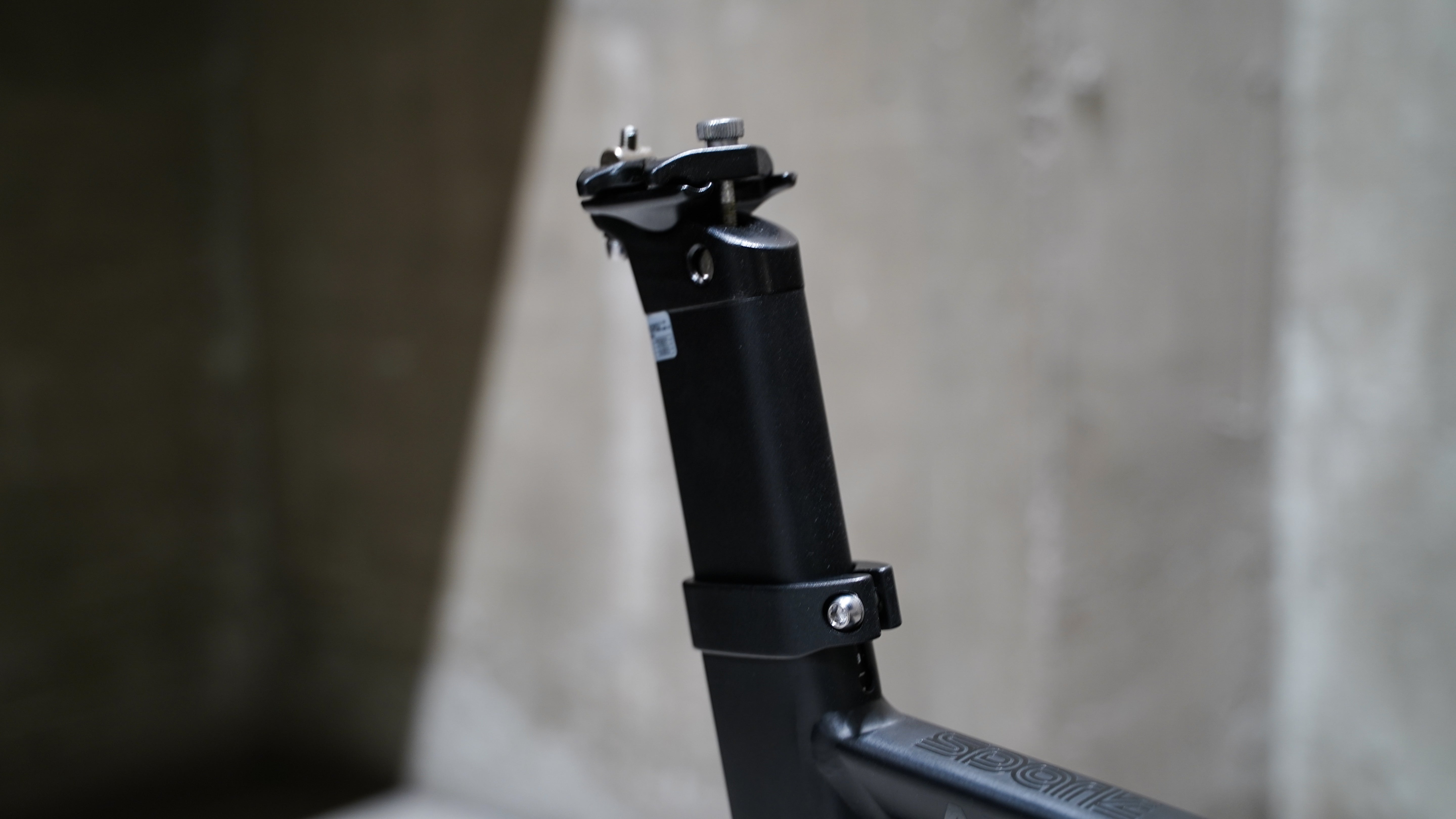 【FUN】AIR SPARK Frame -Mat Black-