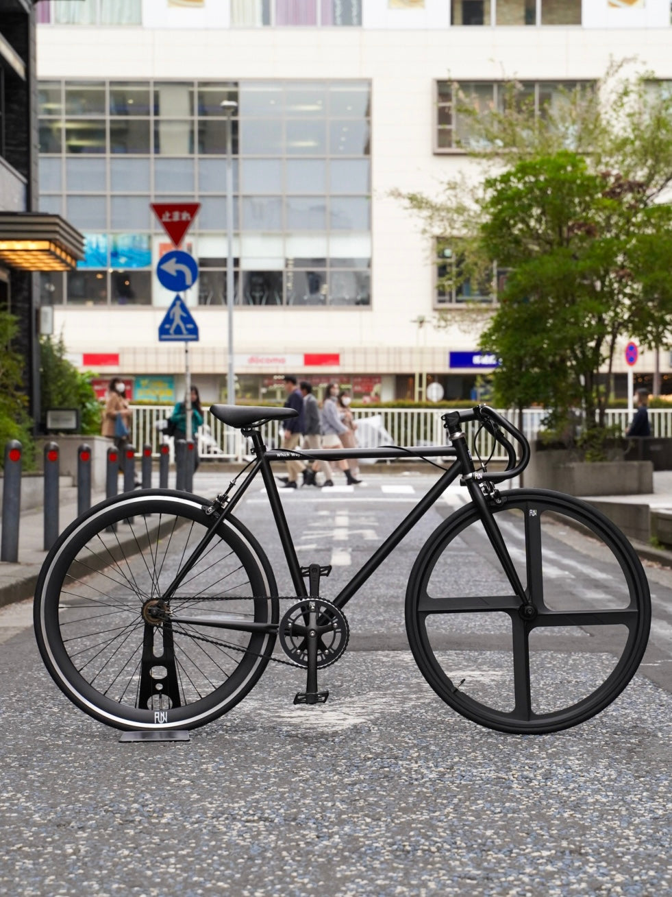 【FUN】ANGUS FLAT FRONT X4 Complete Bike -black-