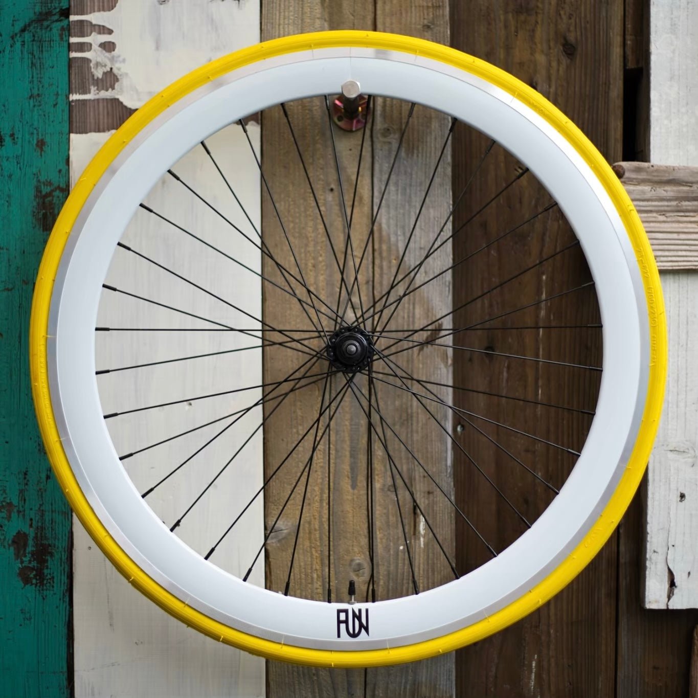 Colour tire - Yellow - LINKEY CYCLEColour tire - Yellow -