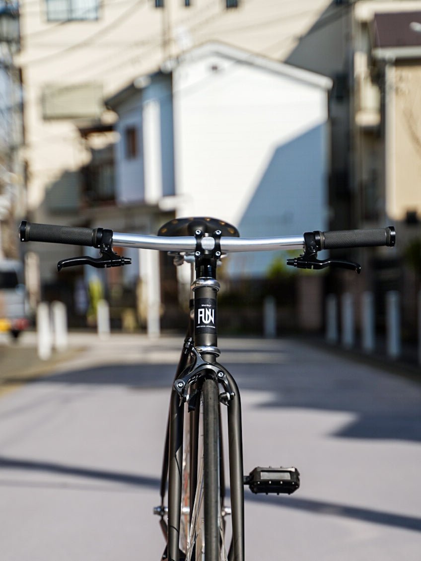 【FUN】ANGUS FLAT Complete Bike - Black Silver - LINKEY CYCLE【FUN】ANGUS FLAT Complete Bike - Black Silver -