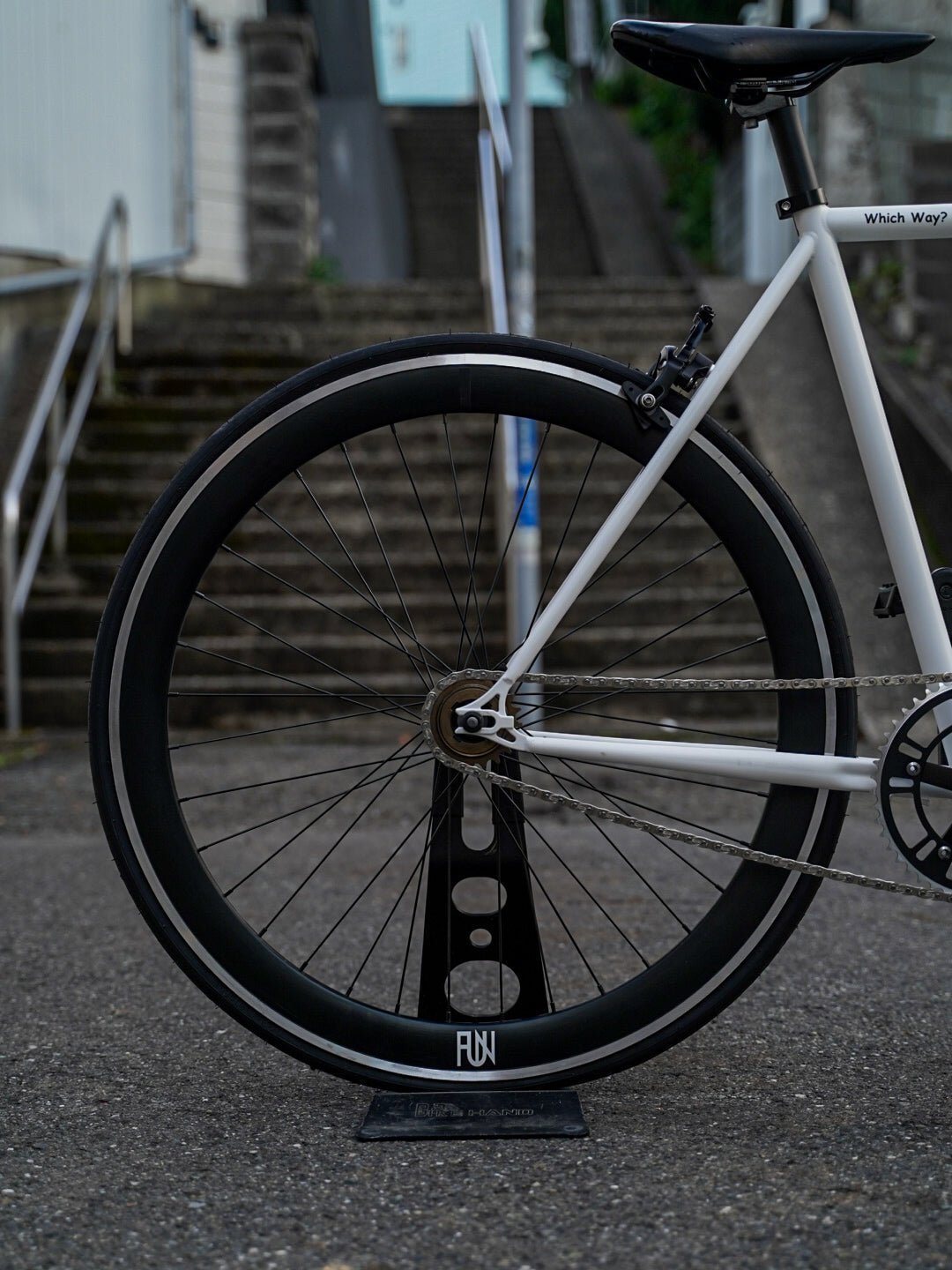 【FUN】ANGUS FLAT Complete Bike - Mat White - LINKEY CYCLE【FUN】ANGUS FLAT Complete Bike - Mat White -
