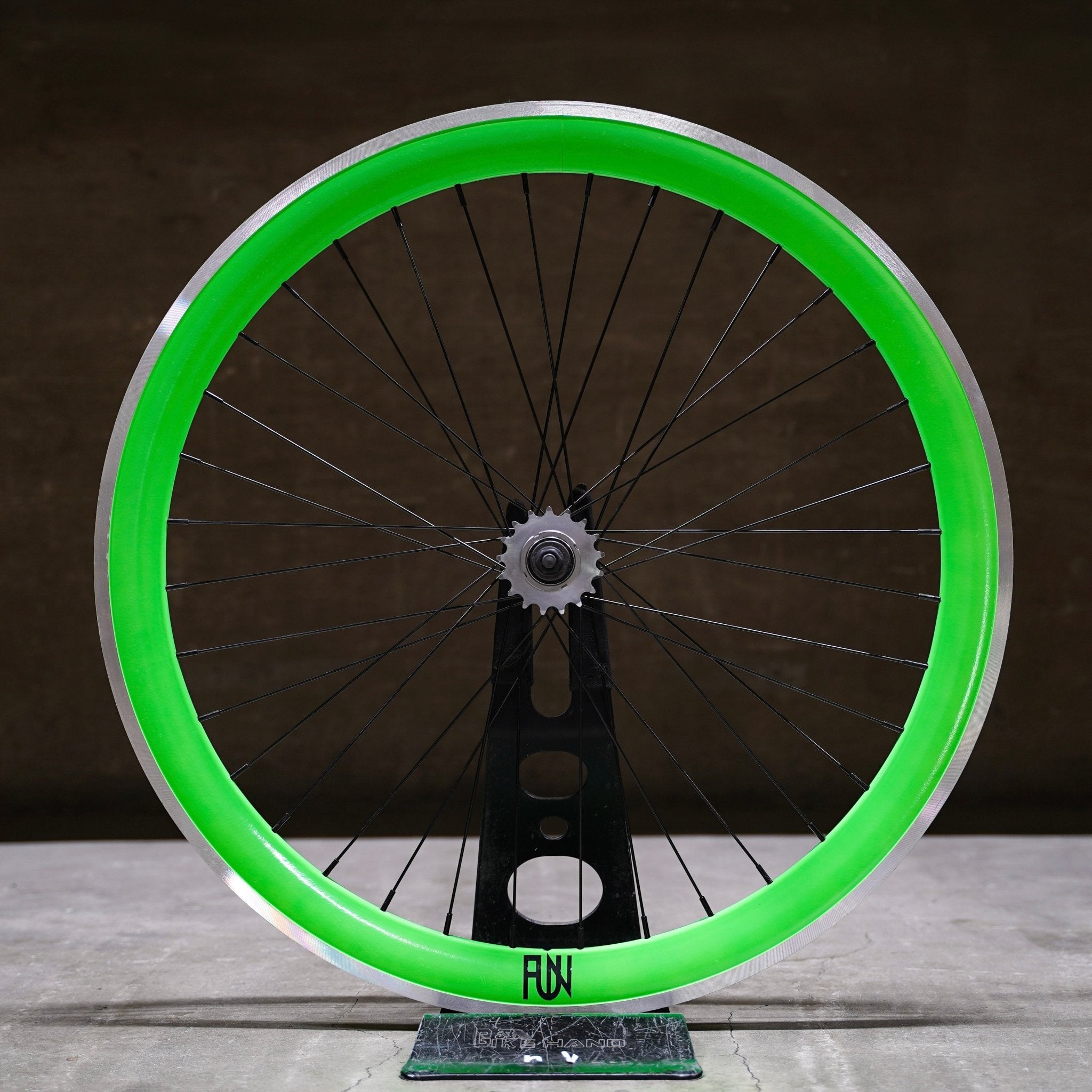 【FUN】CHAMELEON Rear Wheel - green - LINKEY CYCLE【FUN】CHAMELEON Rear Wheel - green -