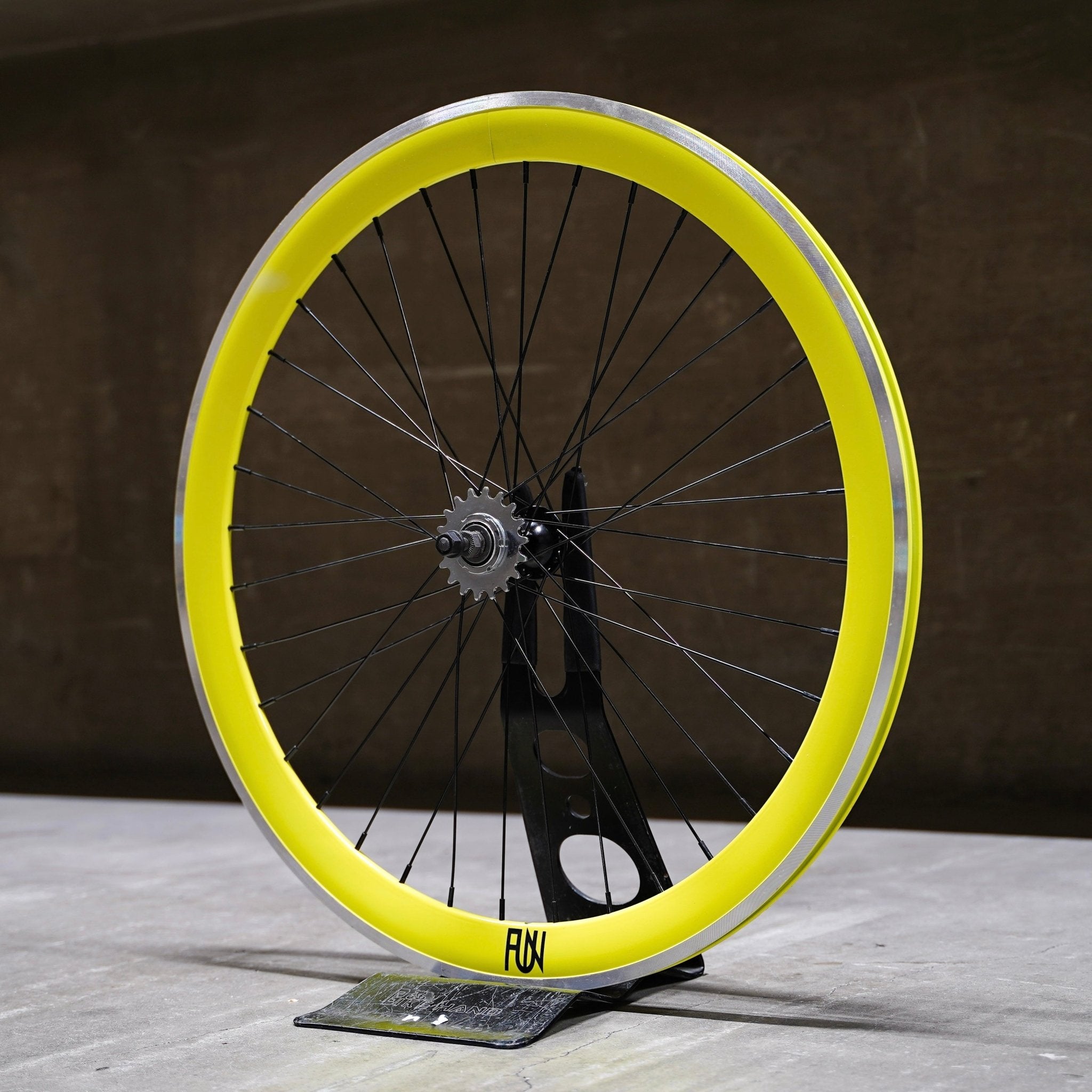 【FUN】CHAMELEON Rear Wheel - yellow - LINKEY CYCLE【FUN】CHAMELEON Rear Wheel - yellow -
