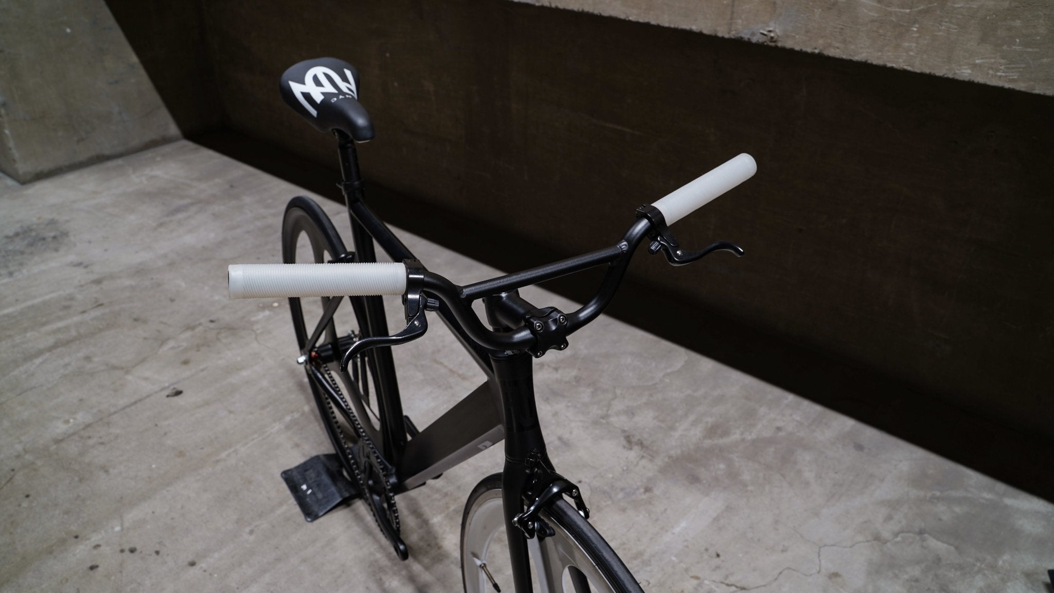 【LINKEY】SPIRAL Grip - clear - LINKEY CYCLE【LINKEY】SPIRAL Grip - clear -