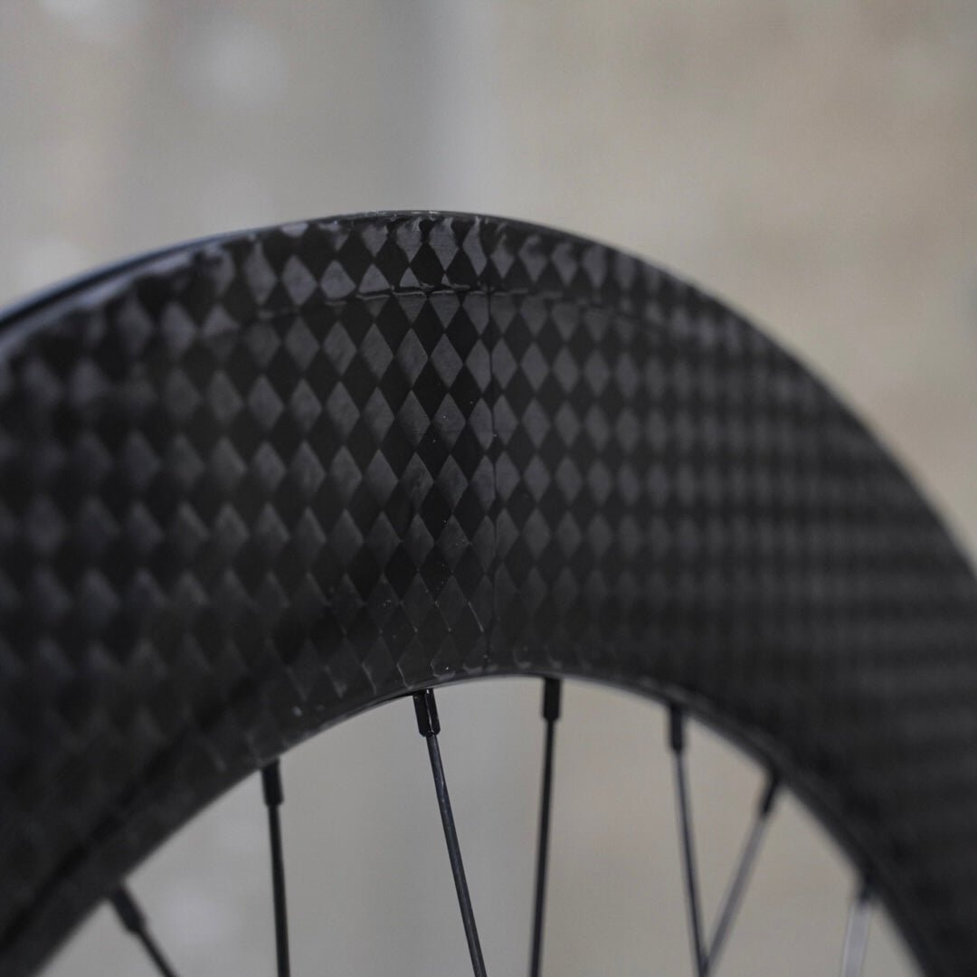 Marcas DEEP gloss - Front - 【carbon】 - LINKEY CYCLEMarcas DEEP gloss - Front - 【carbon】