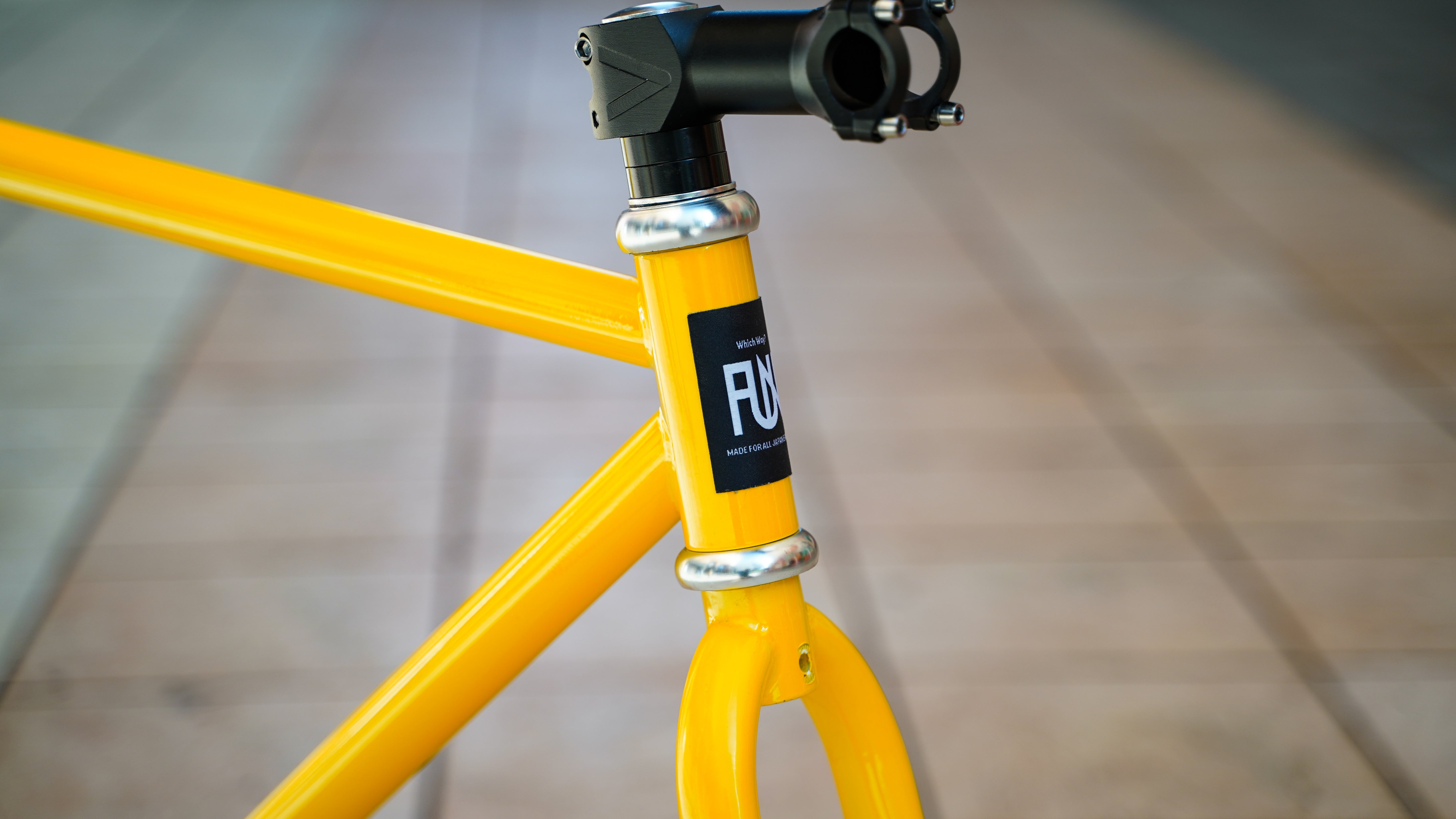 【FUN】ANGUS FLAT Frame -Gloss Yellow-