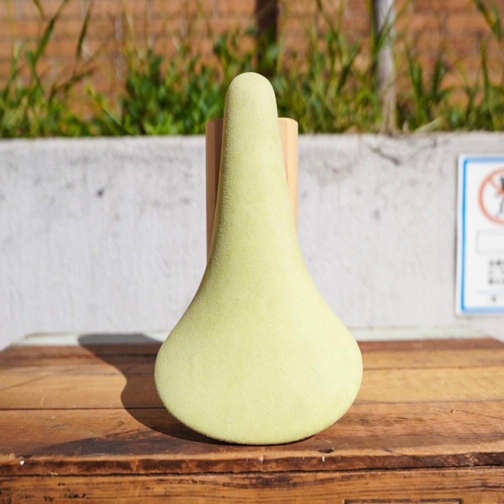 【FUN】CHAMELEON SUEDE SADDLE -yellow green-