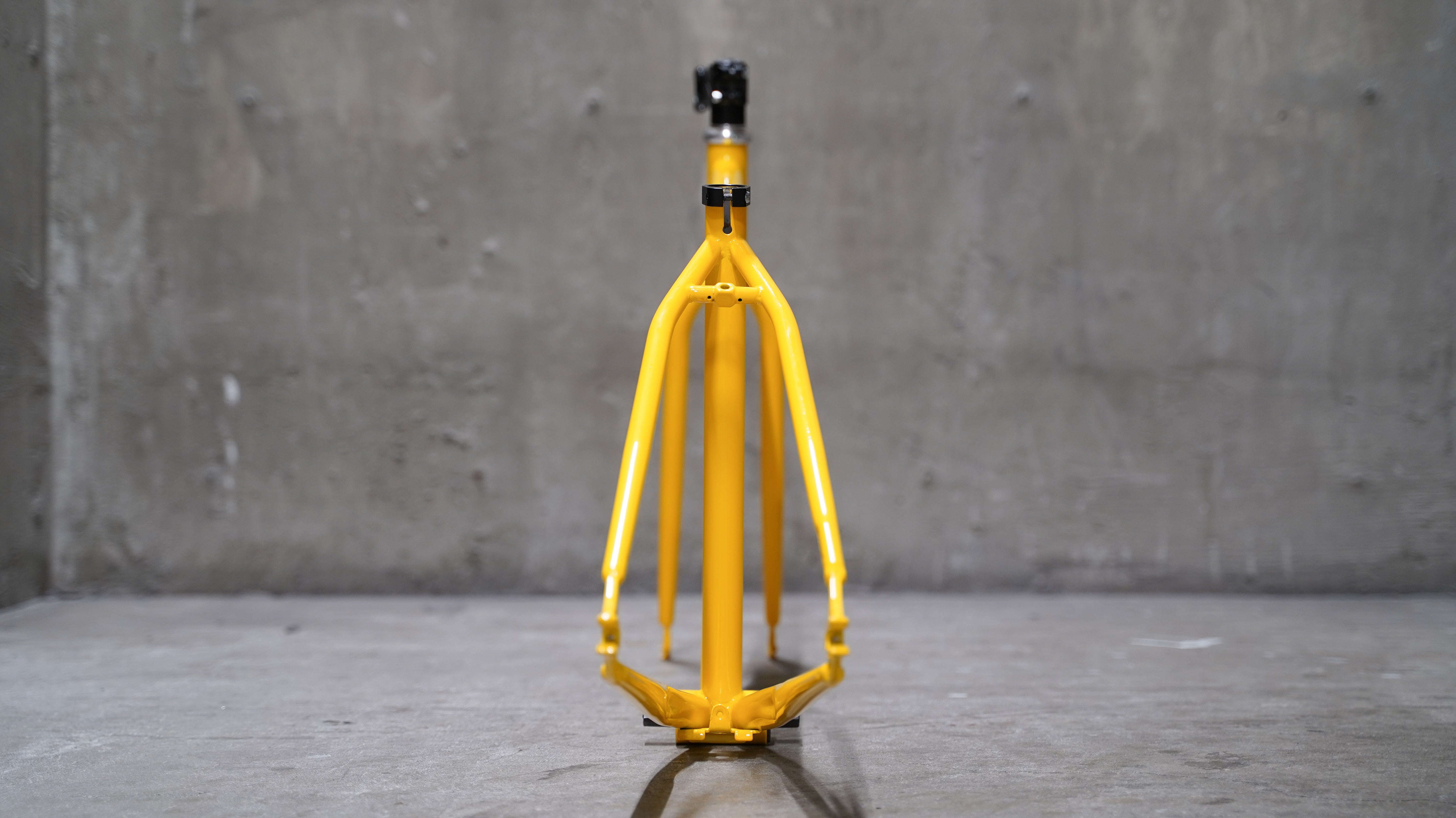 【FUN】ANGUS STREET Frame -Gloss Yellow-