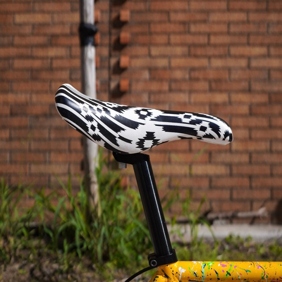 【FUN】ELEANOR Saddle