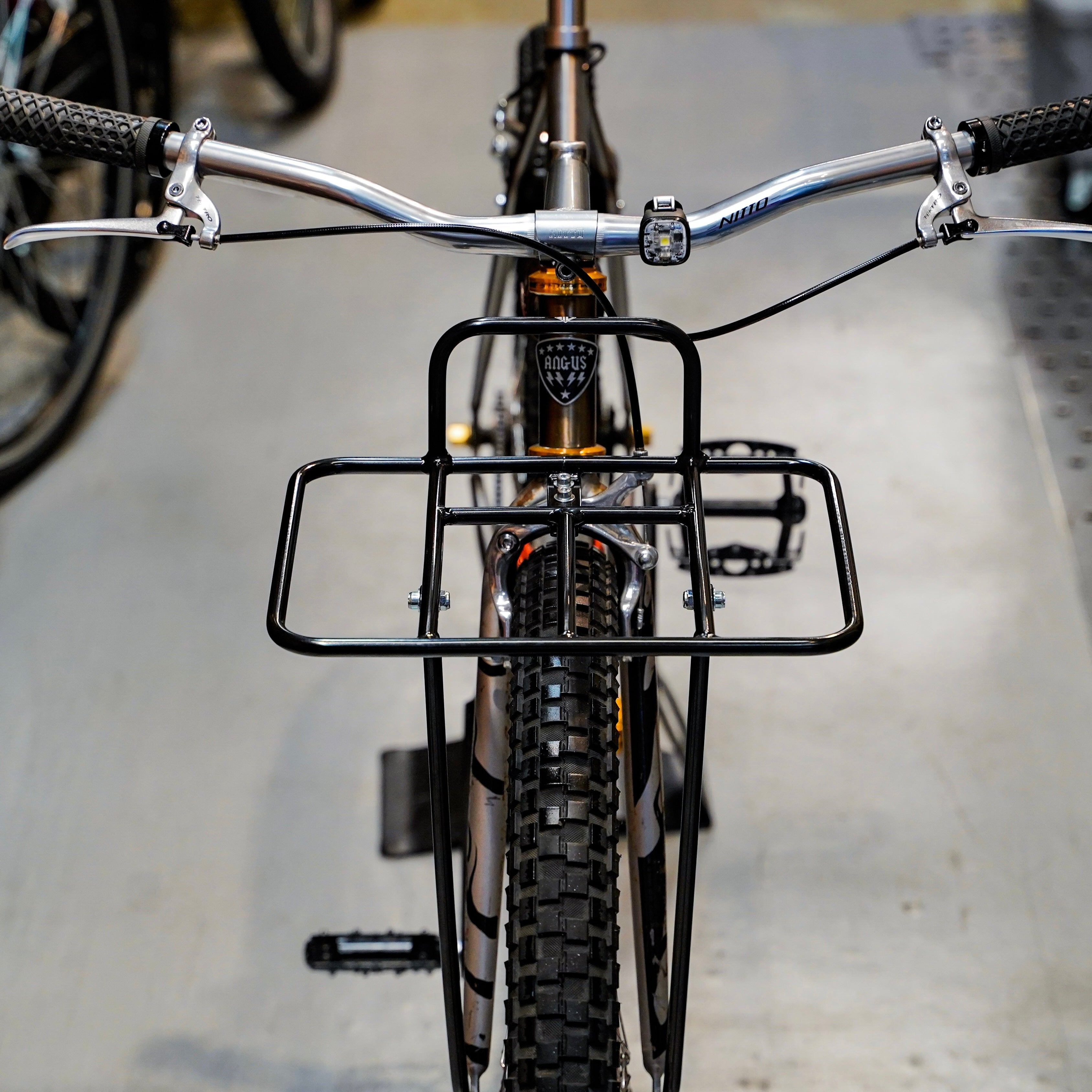 【ADEPT】Truss Porter Rack