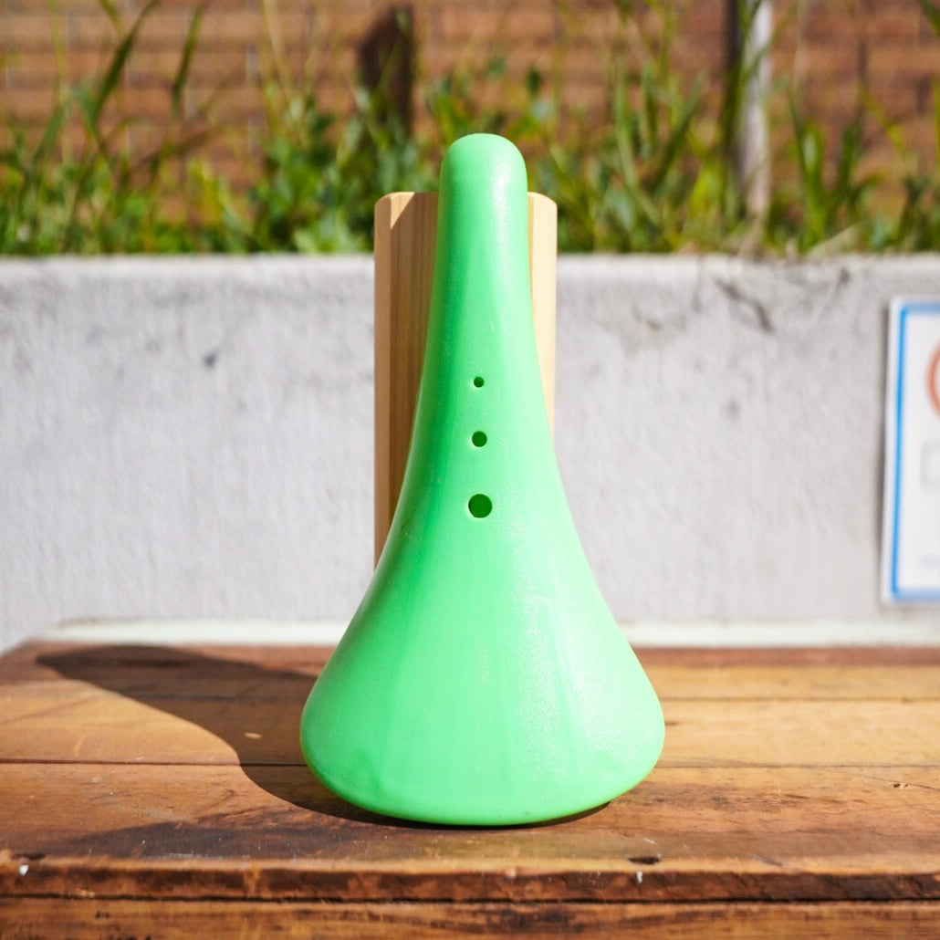 【FUN】CHAMELEON Saddle -green-