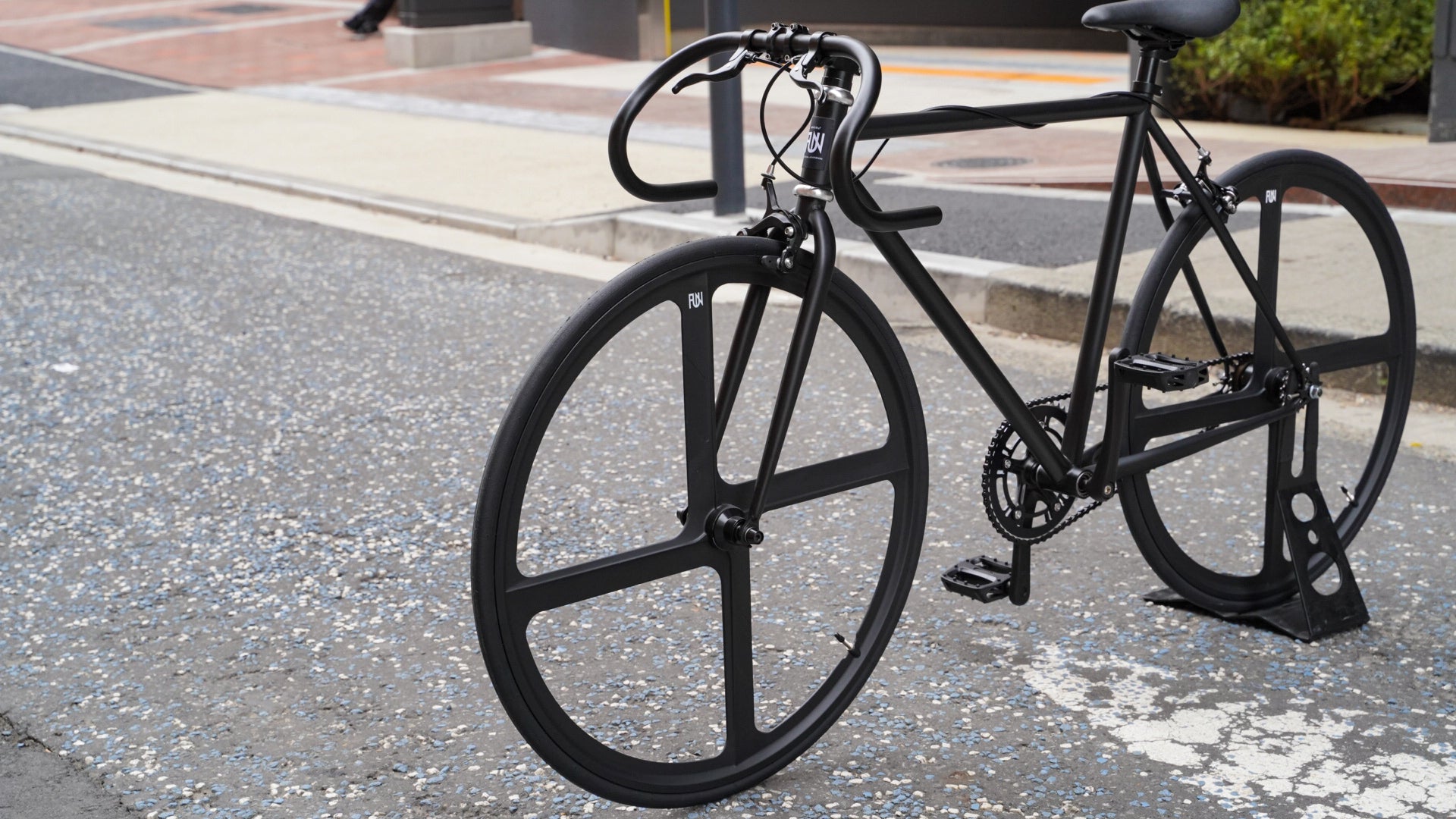 【FUN】ANGUS FLAT X4 Complete Bike -black-
