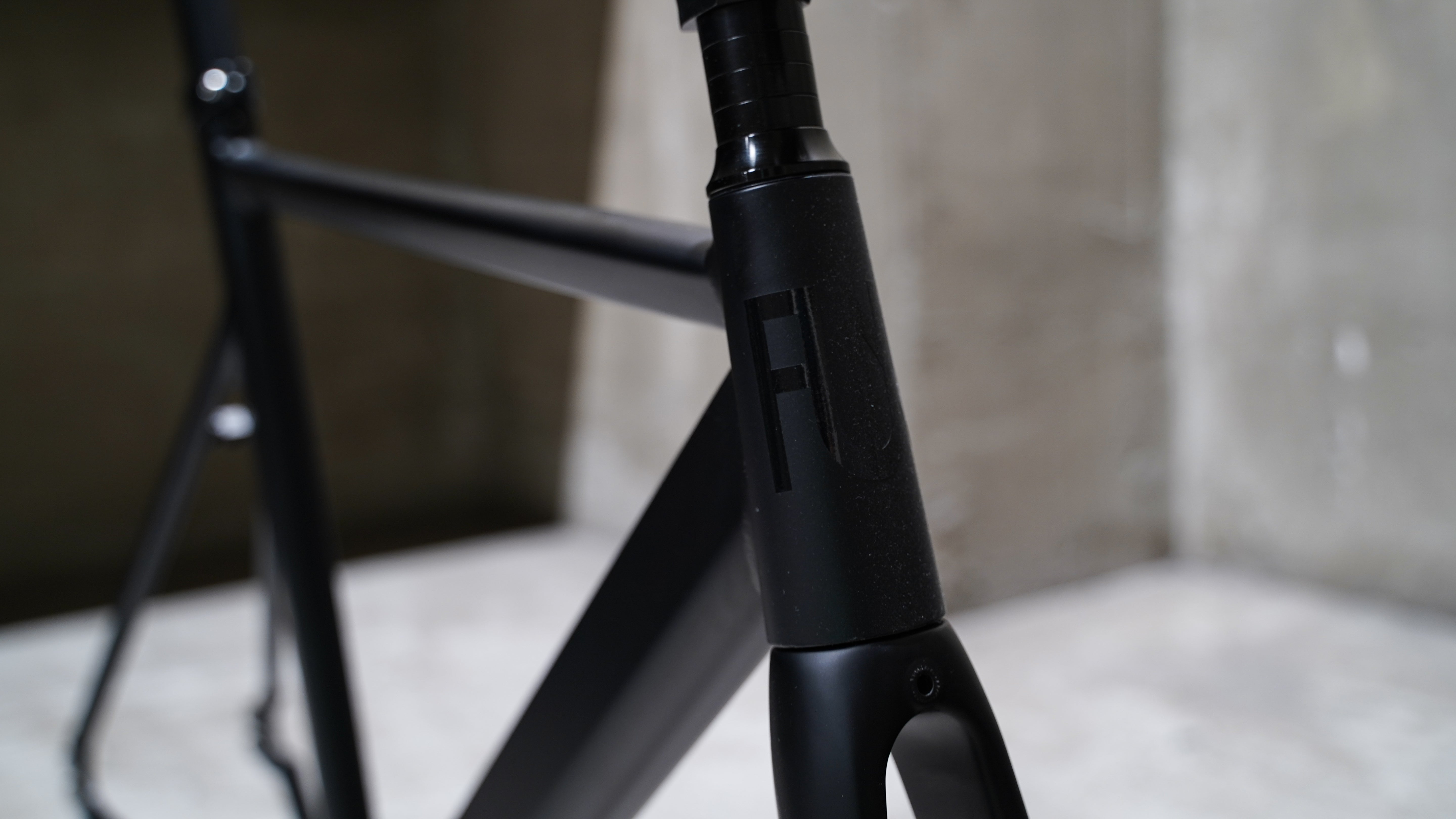 【FUN】AIR SPARK Frame -Mat Black-
