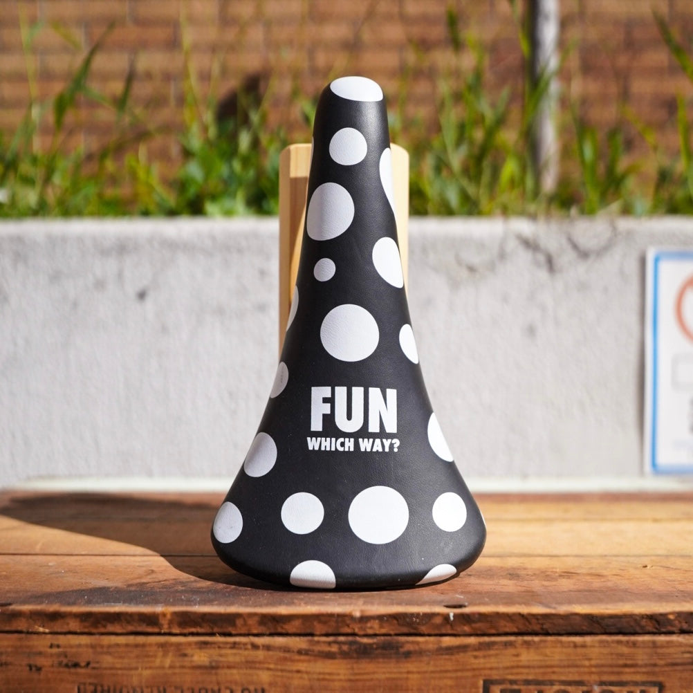 【FUN】DOT Saddle