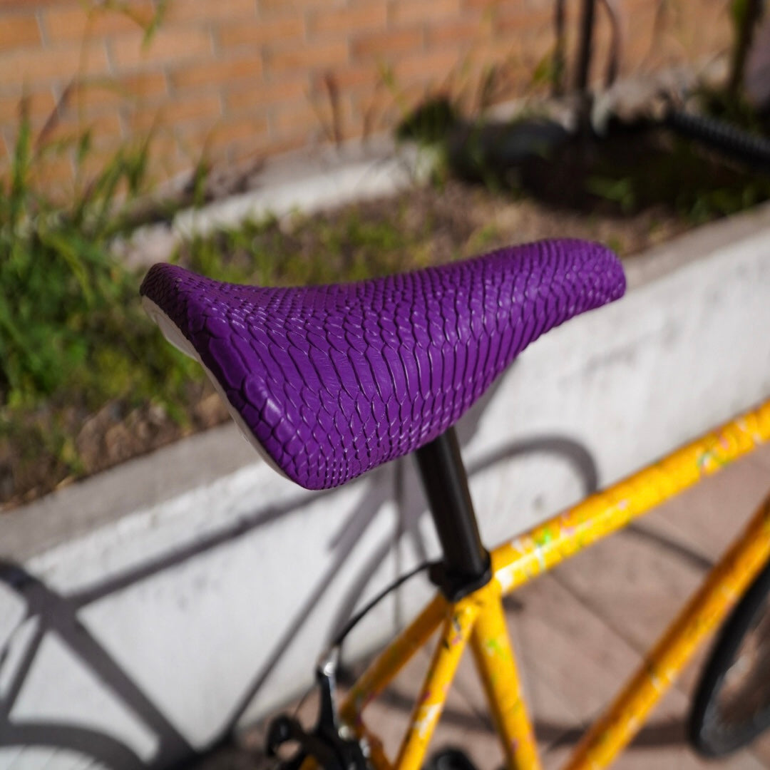 【FUN】MIRANDA Saddle -purple-