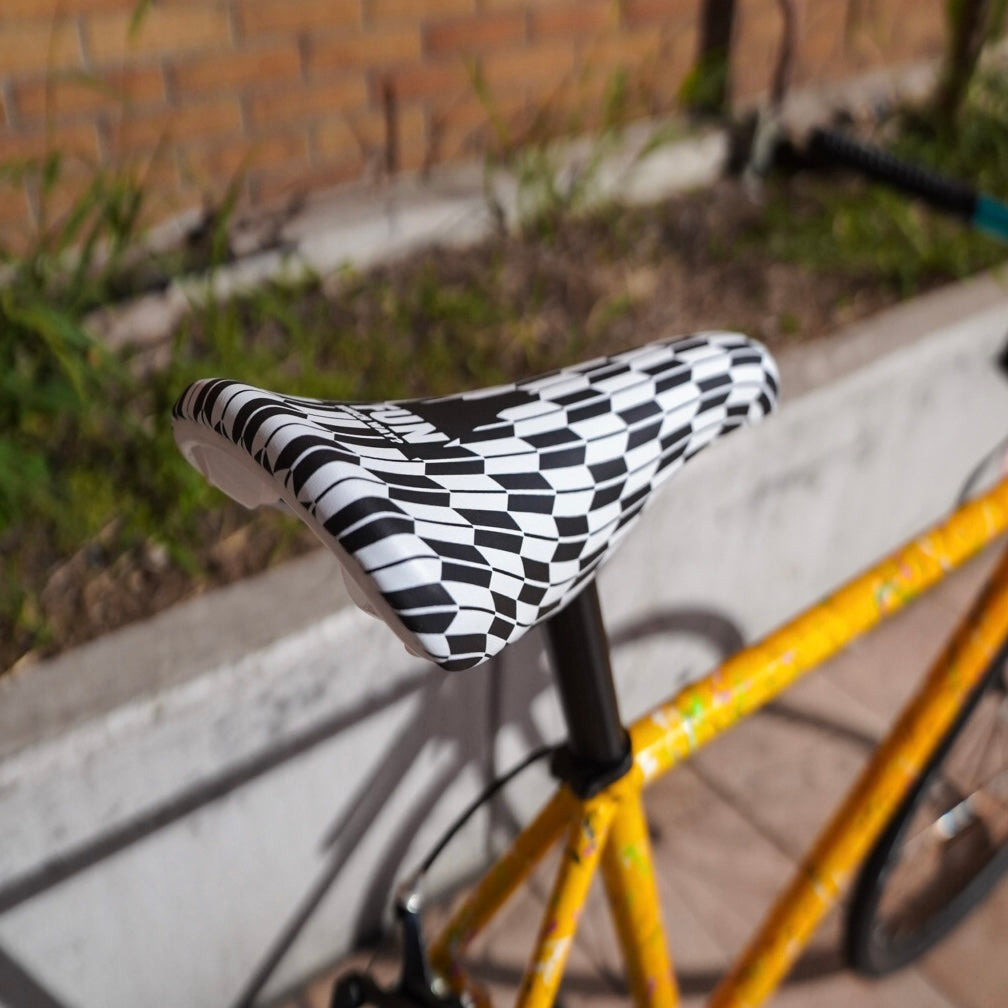 【FUN】矢絣 Saddle