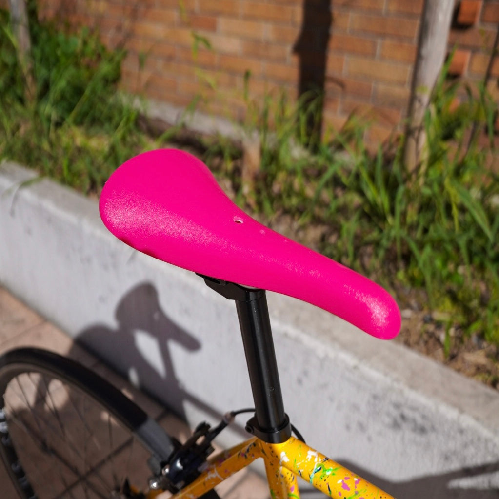 【FUN】CHAMELEON Saddle -pink-