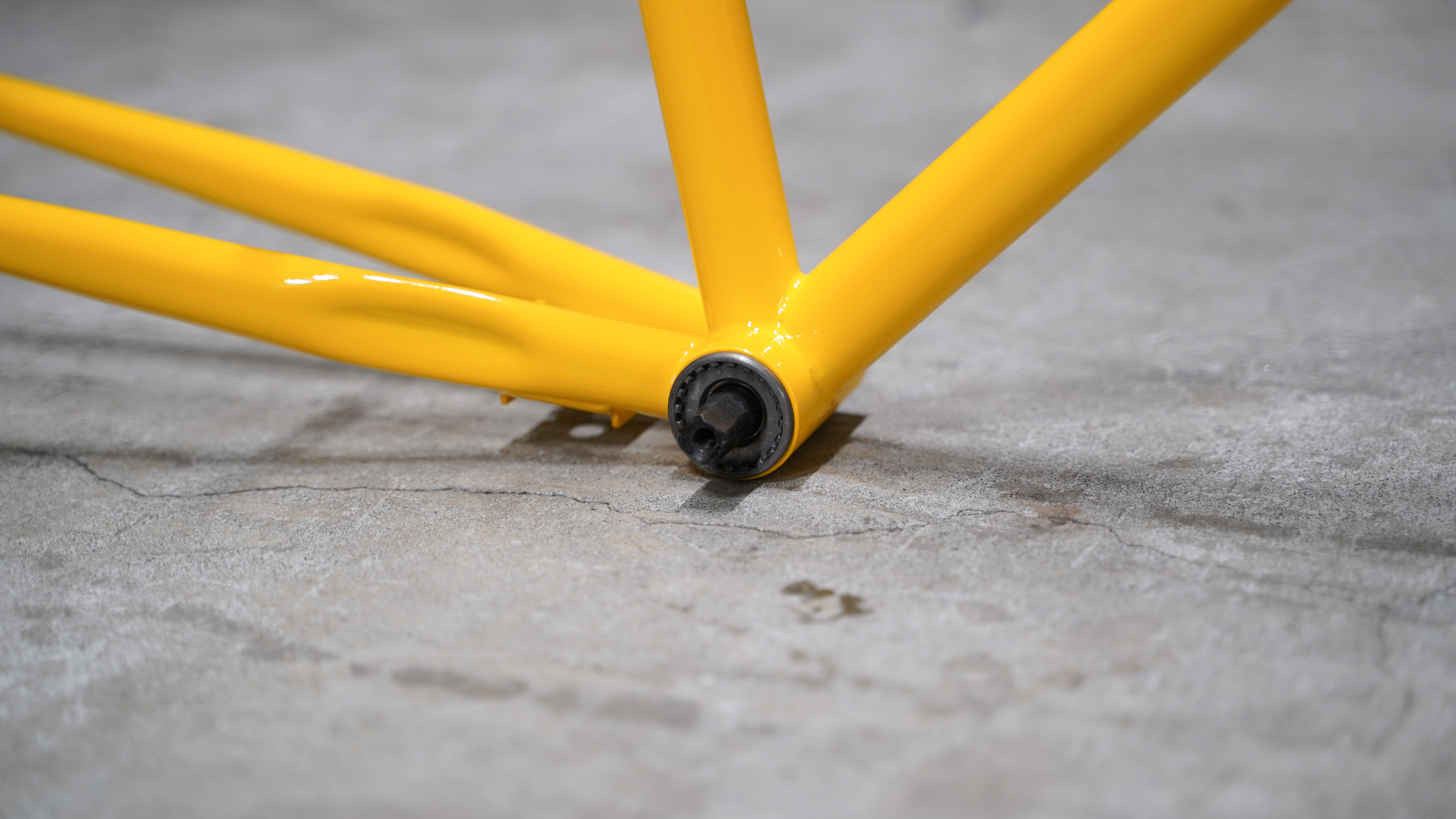 【FUN】ANGUS STREET Frame -Gloss Yellow-