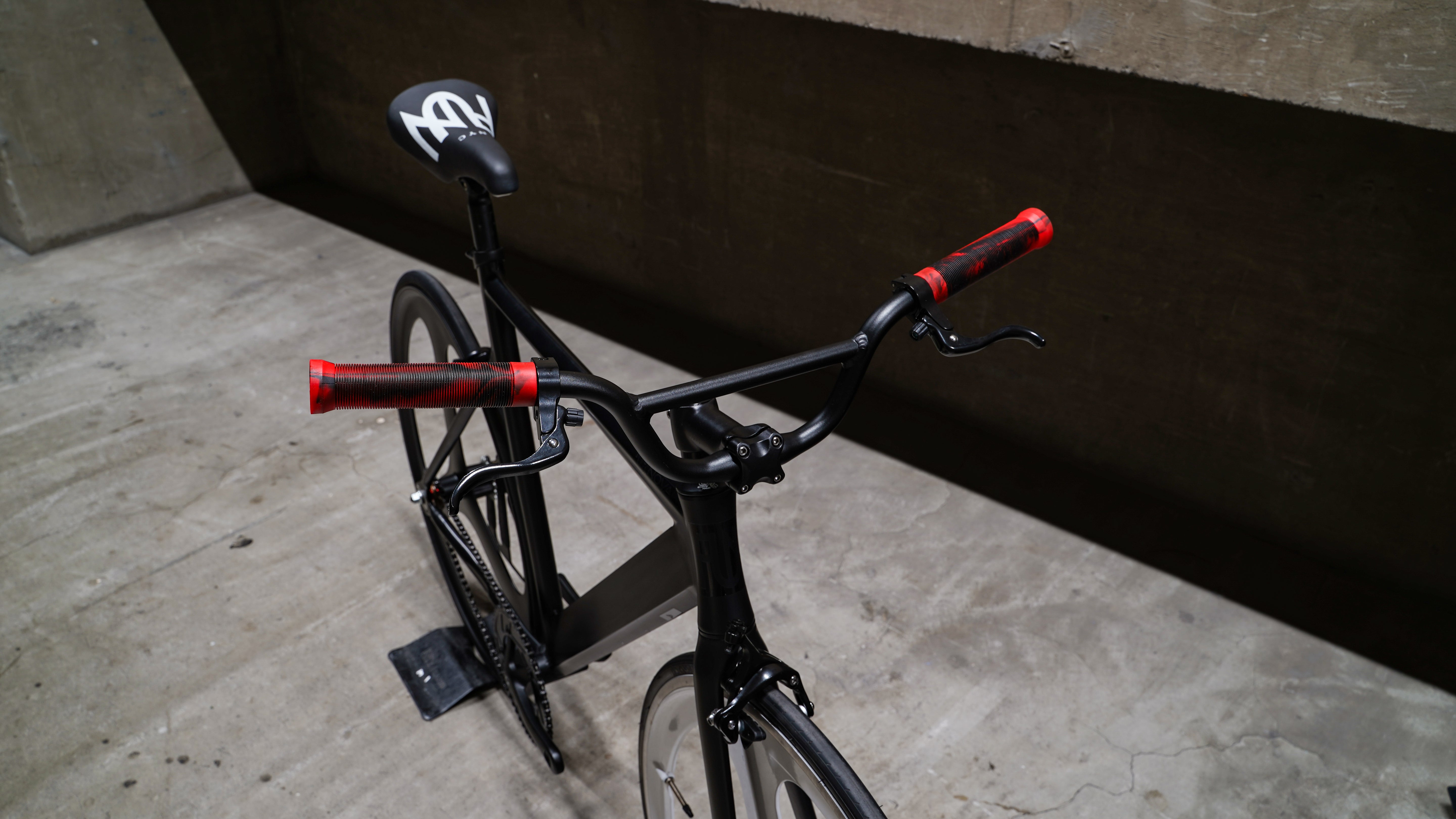 【LINKEY】MARBLE Grip -Black/Red-