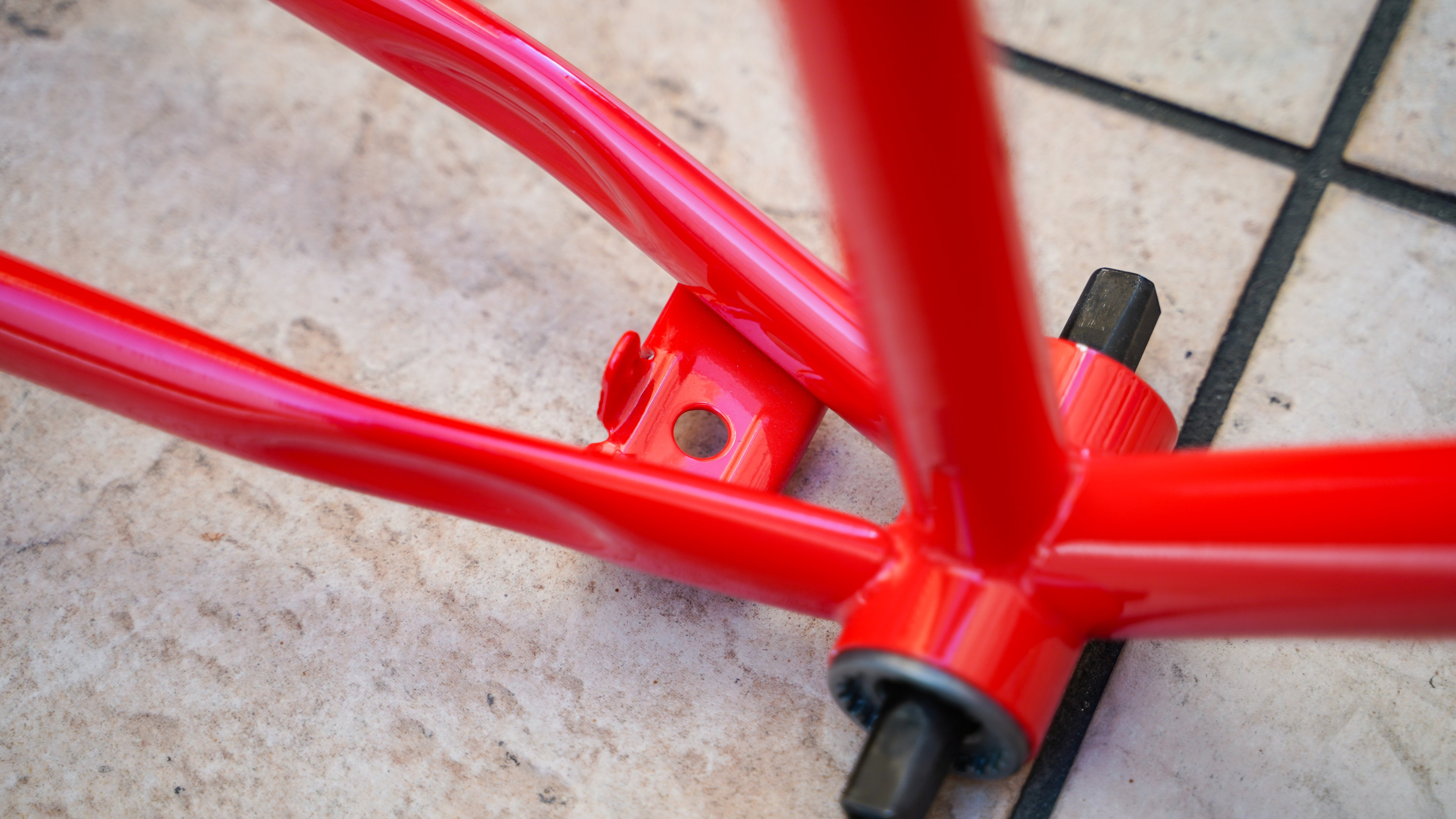 【FUN】ANGUS FLAT Frame -Gloss Red-