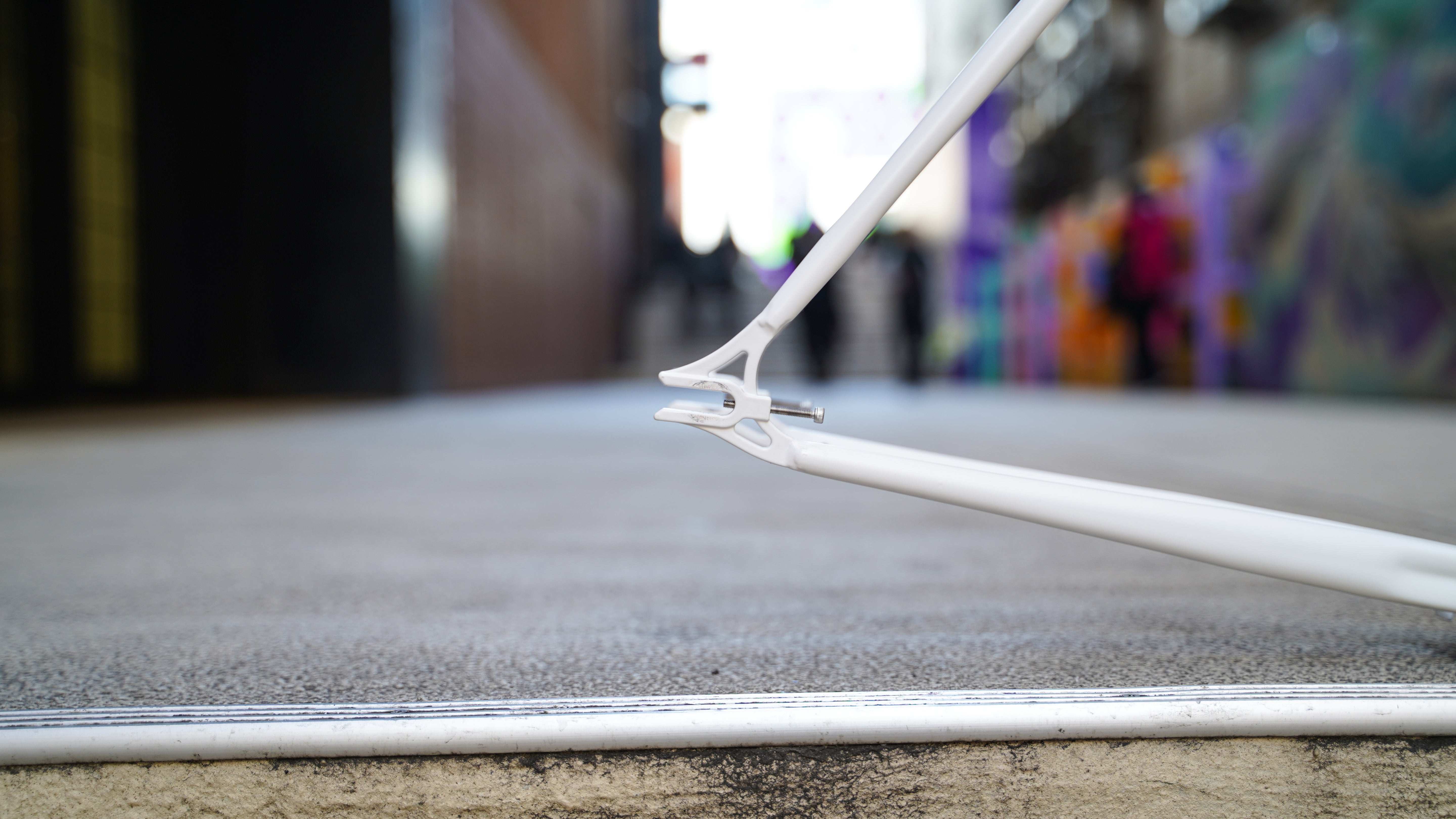 【FUN】ANGUS FLAT Frame -Mat White-