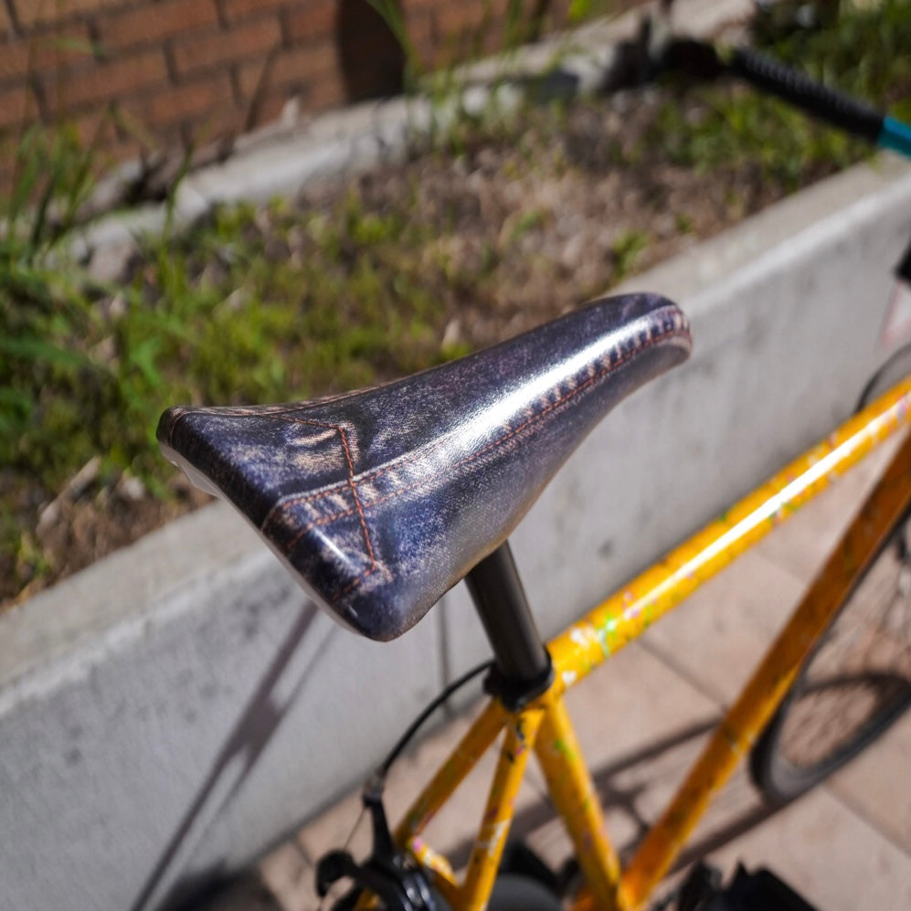 【FUN】DENIM Saddle