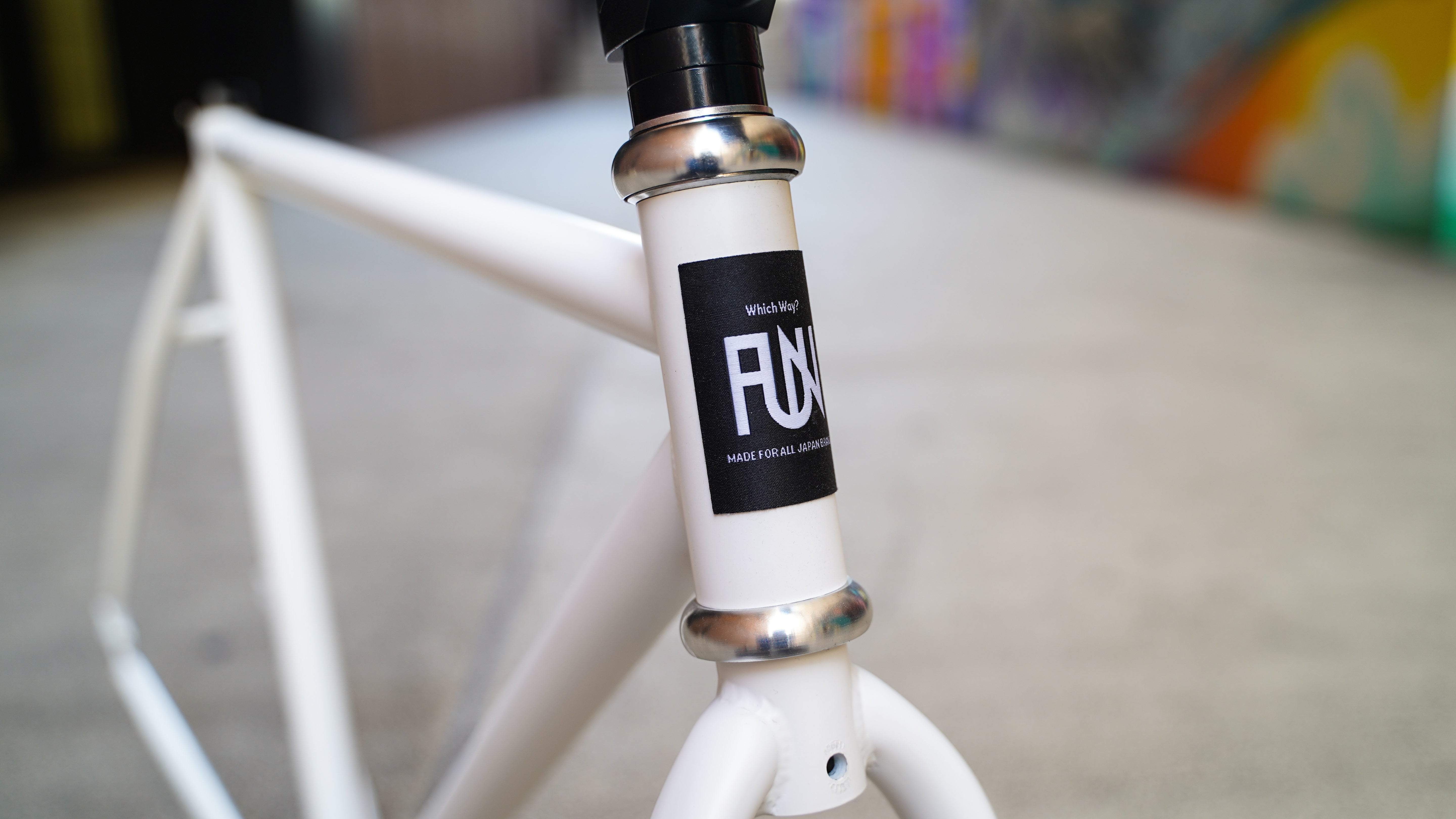 【FUN】ANGUS FLAT Frame -Mat White-