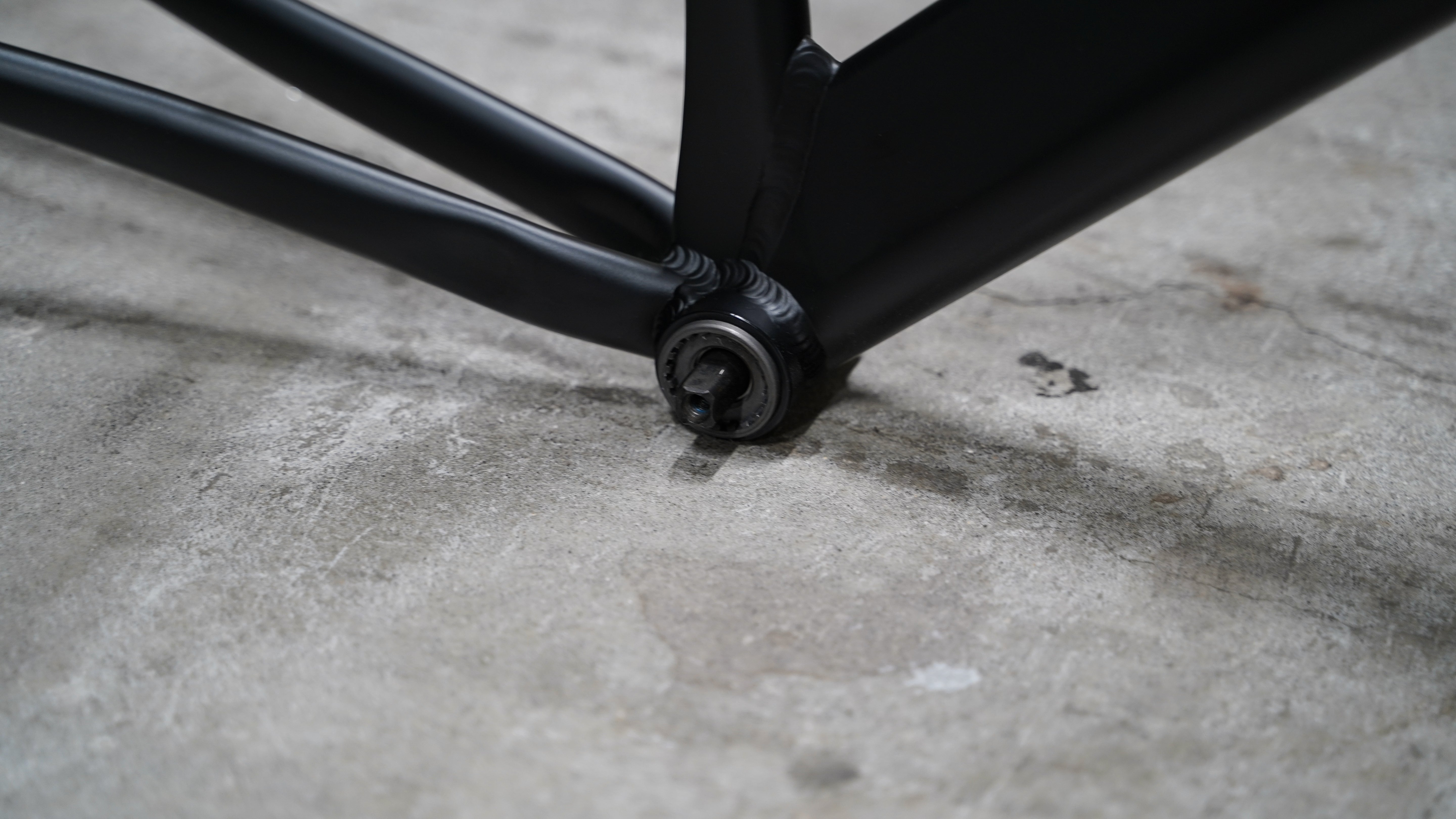 【FUN】AIR SPARK Frame -Mat Black-