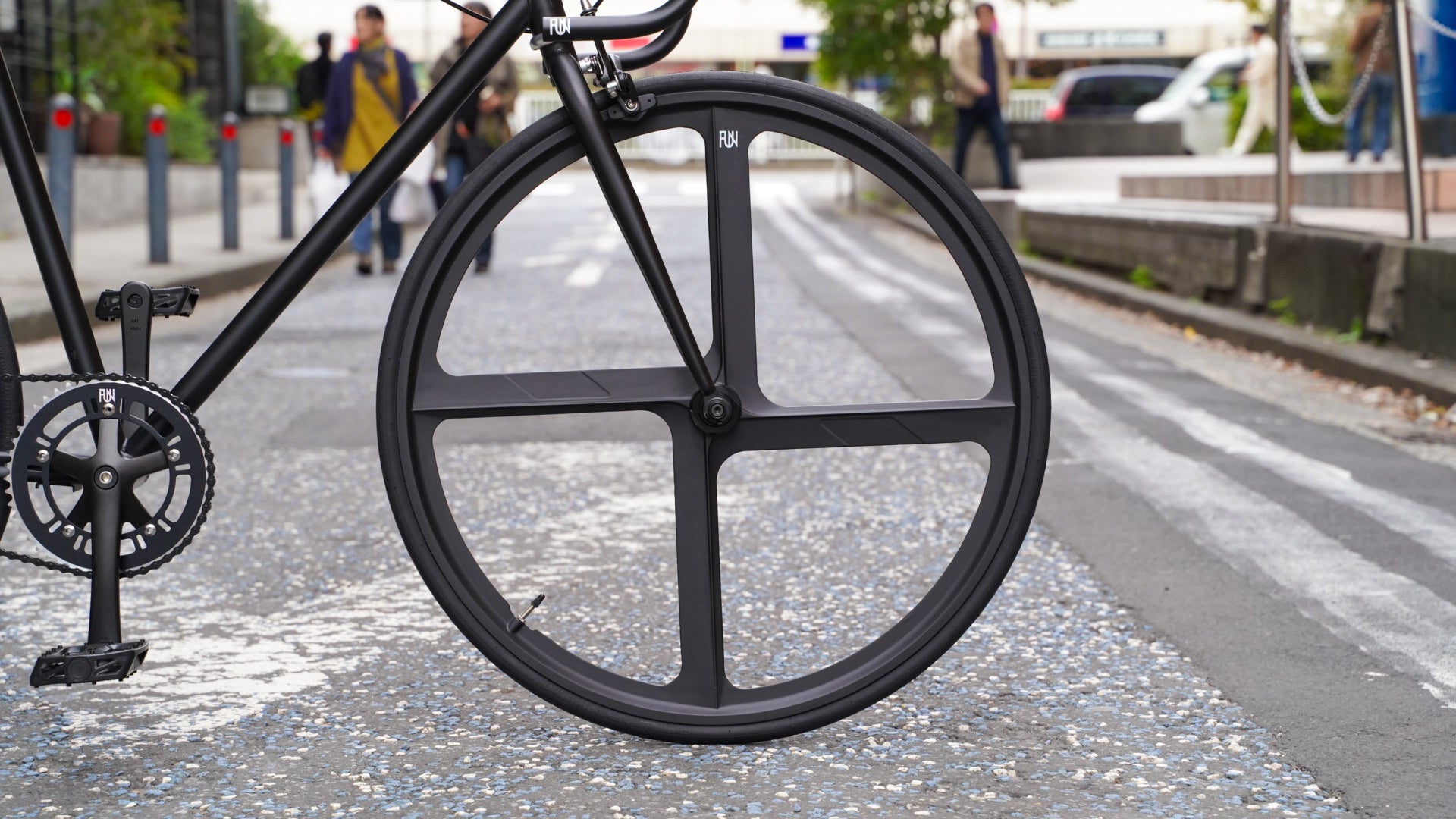 【FUN】ANGUS FLAT FRONT X4 Complete Bike -black-