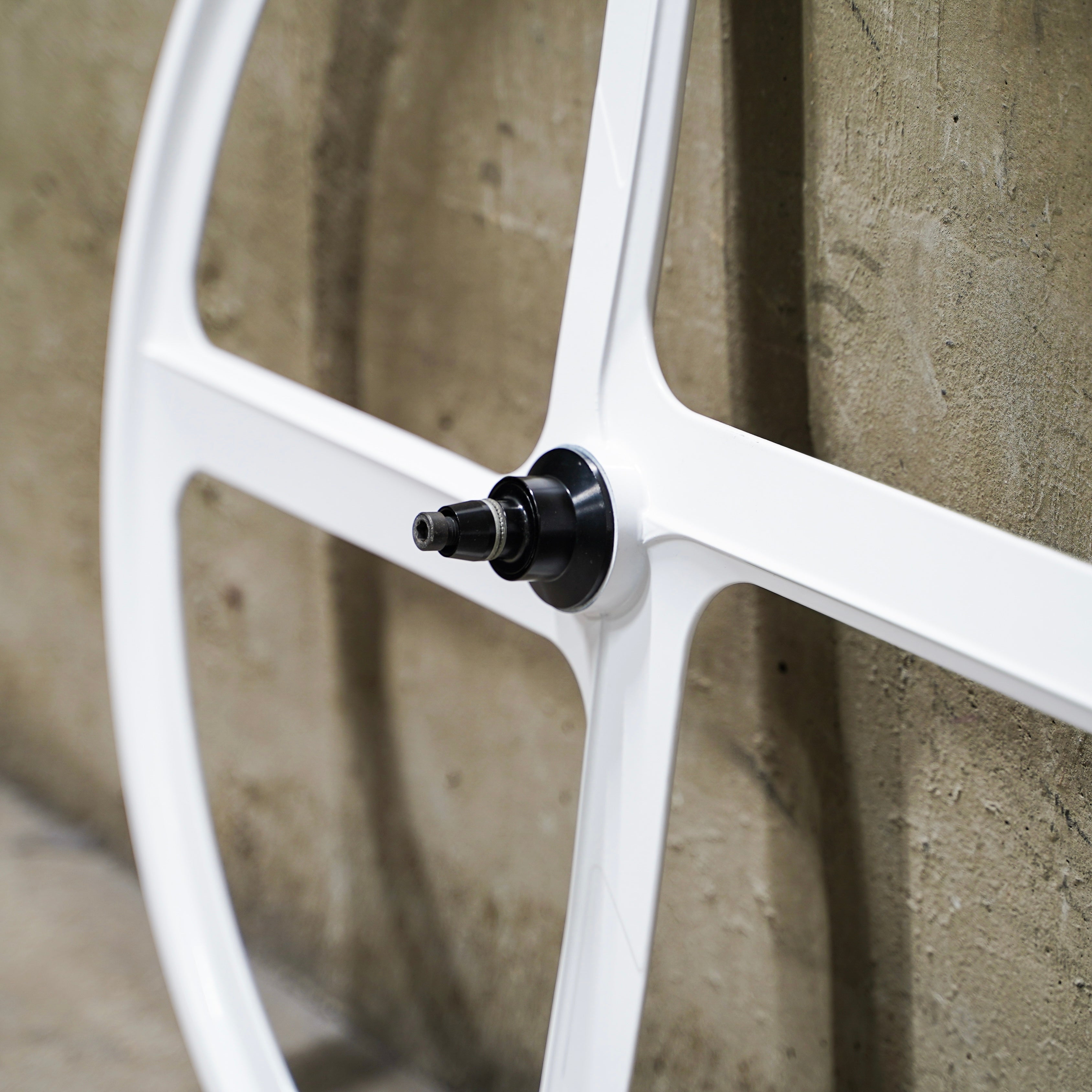 【FUN】X4 Front Wheel -White-