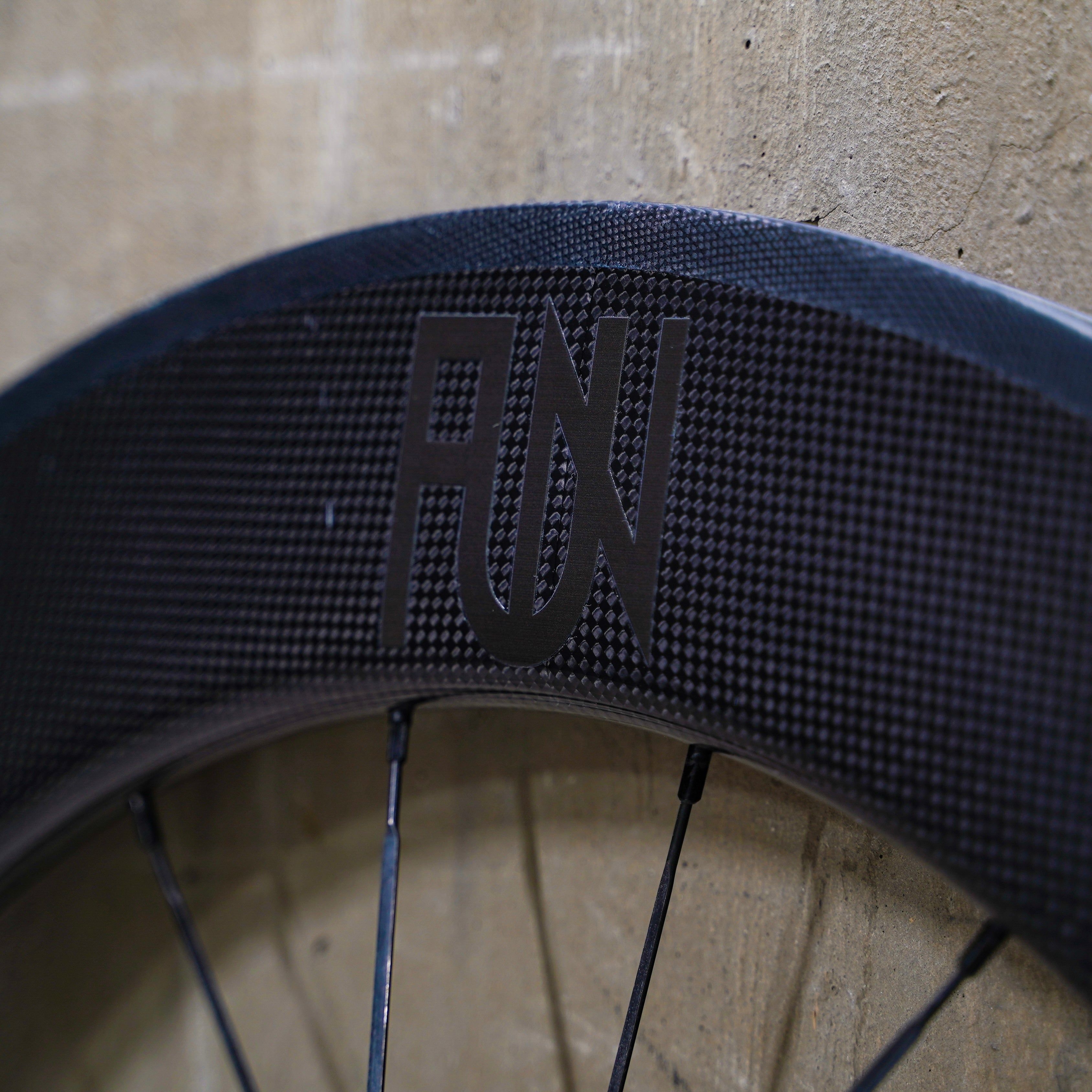 【FUN】MARCAS 88 CARBON DEEP Front Wheel -Dry-