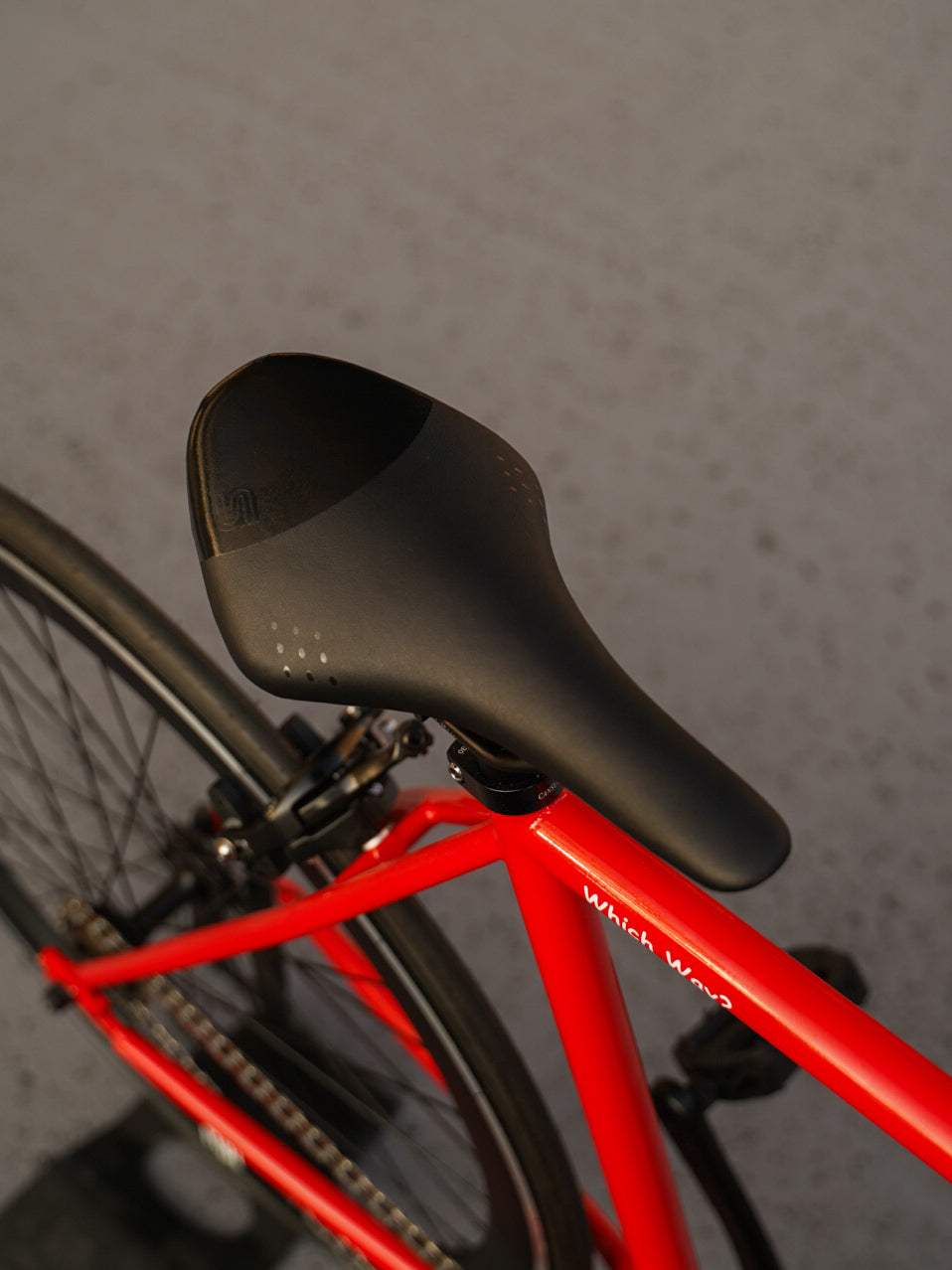 FUN】ANGUS FLAT Complete Bike -Gloss Red-