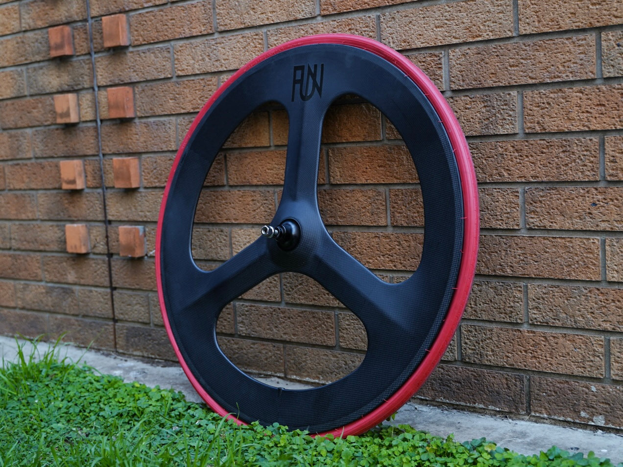 【FUN】COLOR Tire -red-