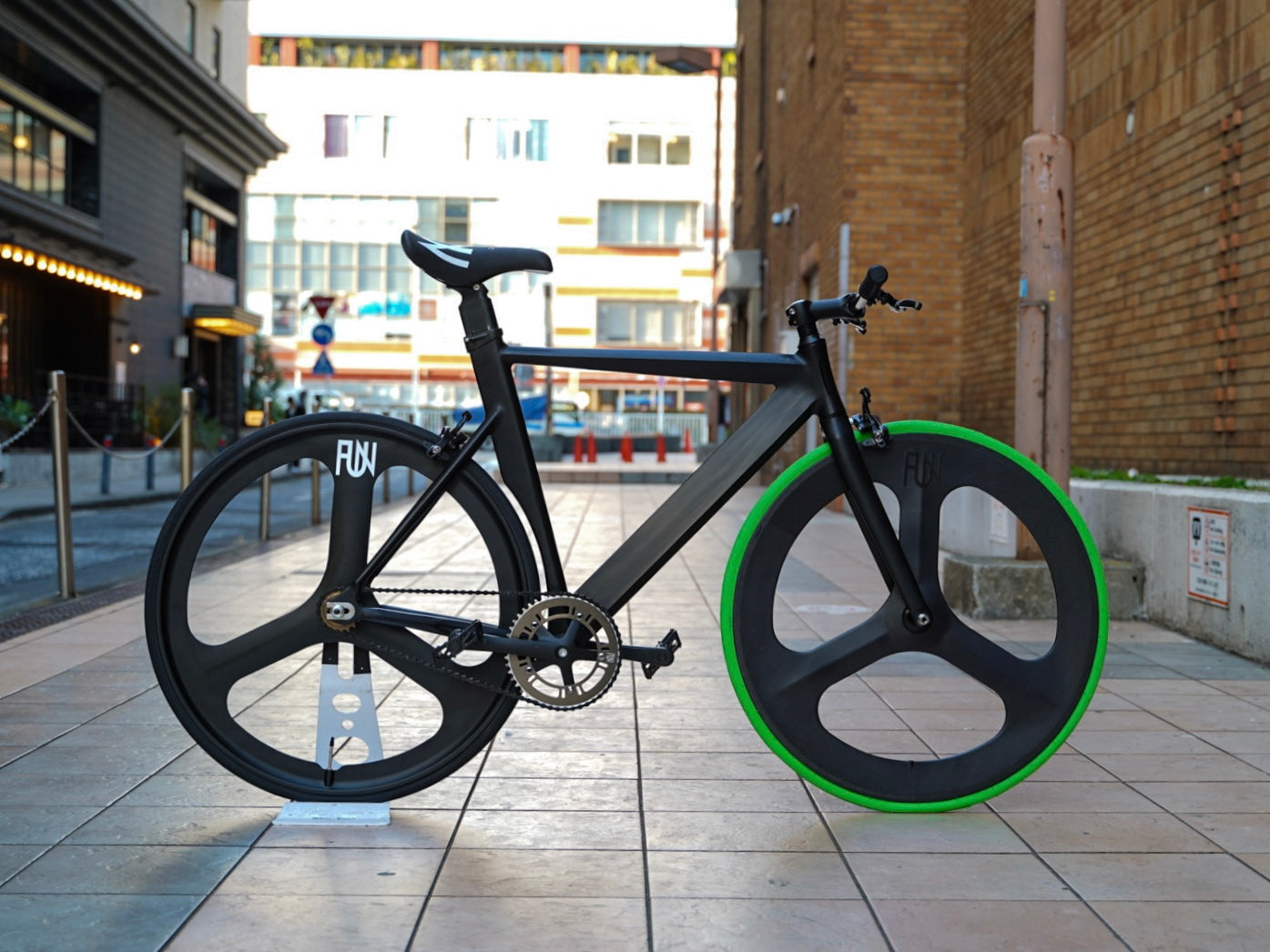 【FUN】COLOR Tire -green-