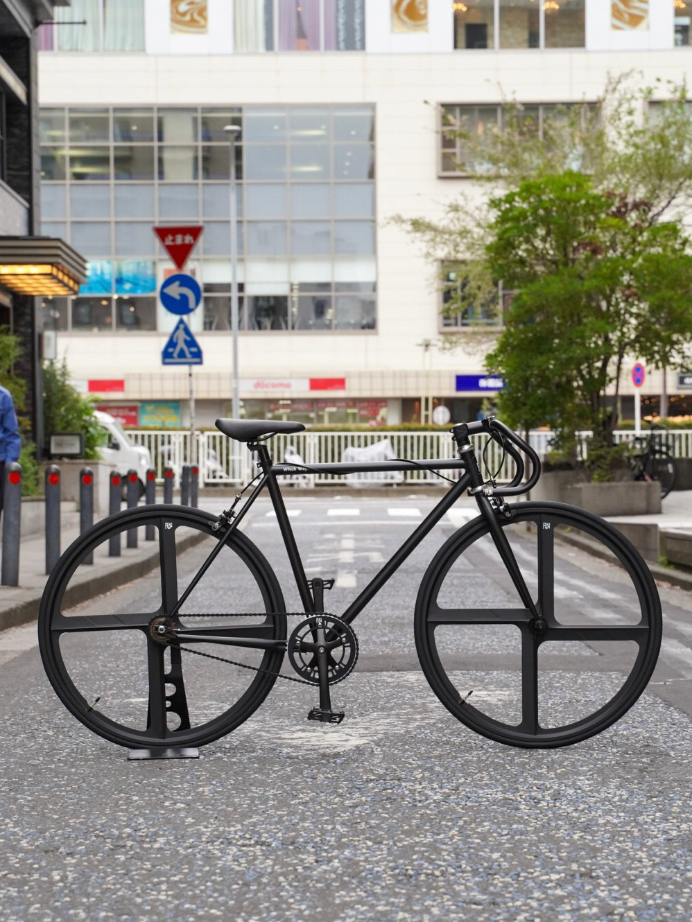 【FUN】ANGUS FLAT X4 Complete Bike -black-