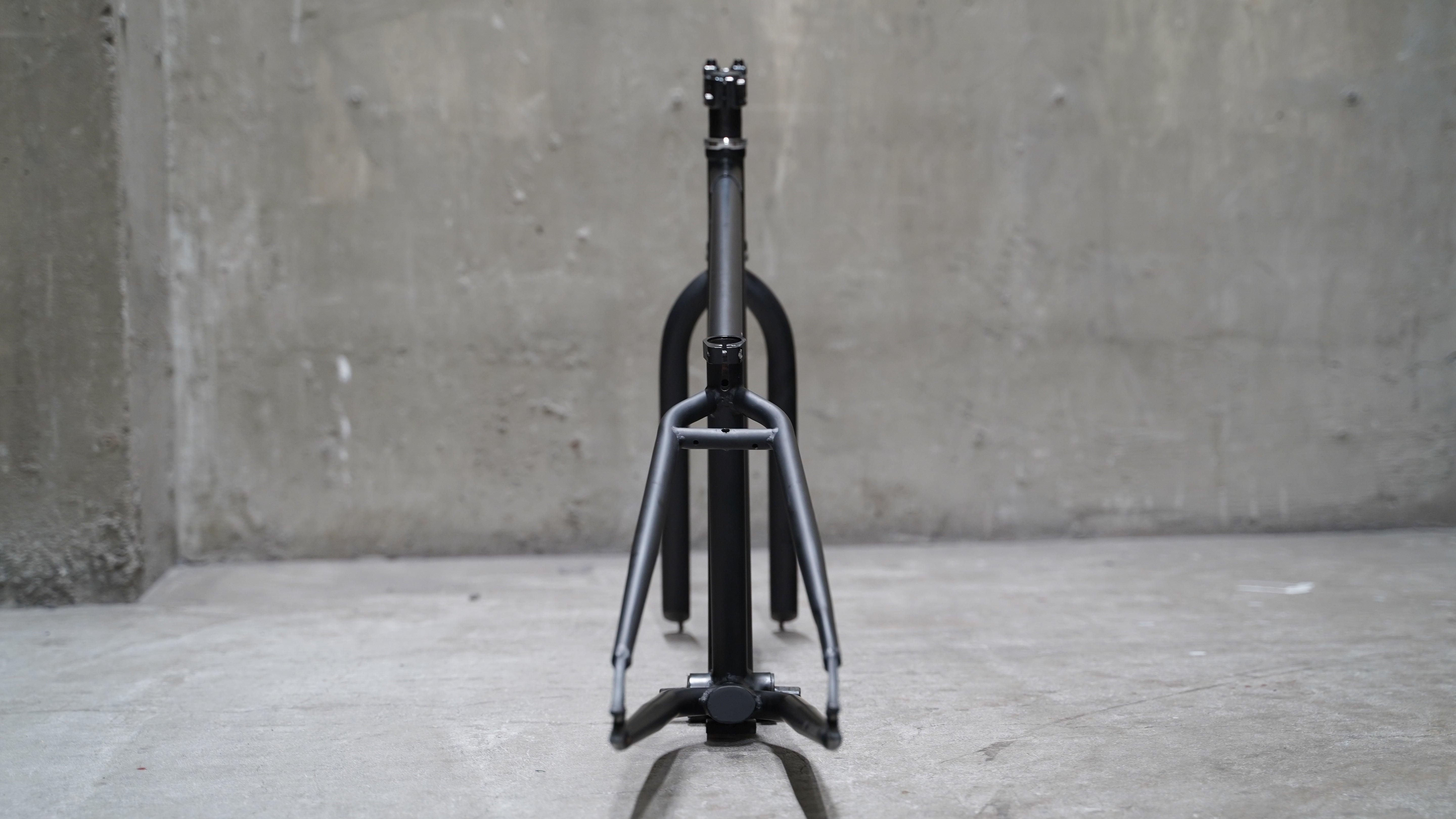 【FUN】ANGUS BMX Frame -Mat Black-