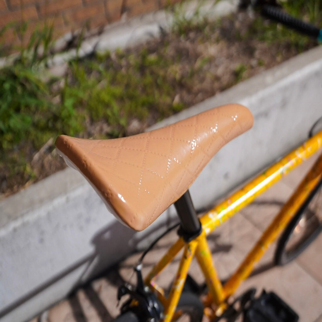 【FUN】TAYLOR Saddle -beige-