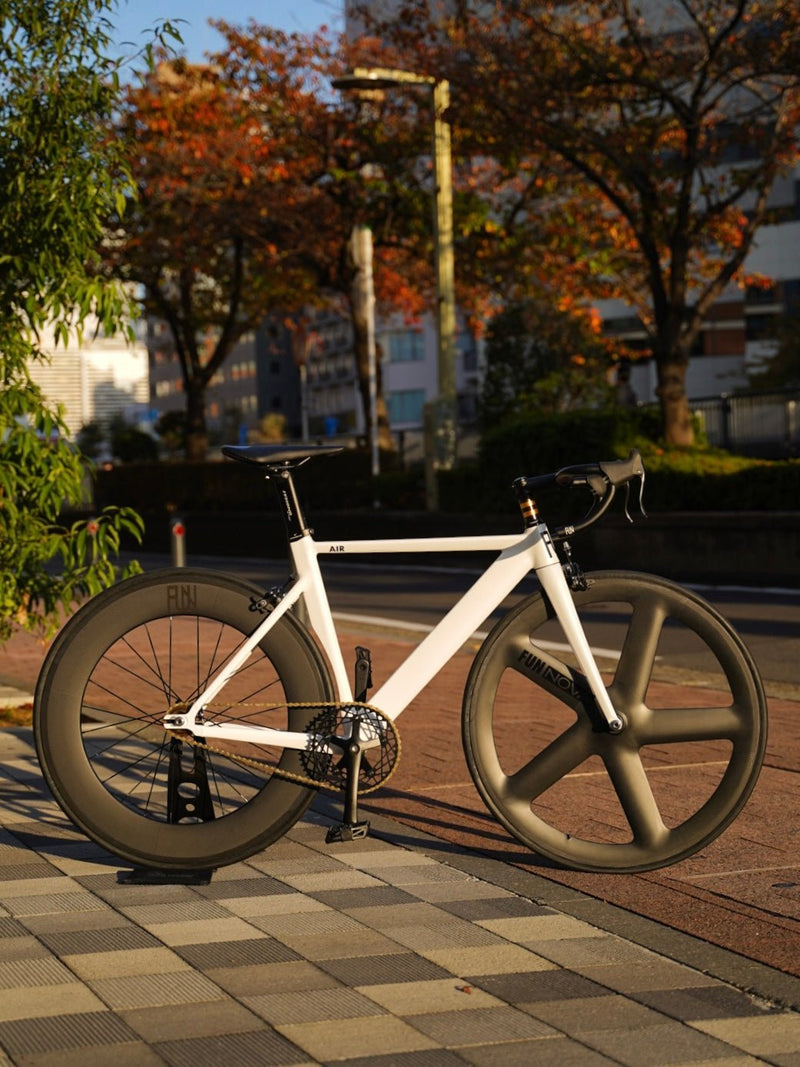 AIR SPARK -White Track - LINKEY CYCLEAIR SPARK -White Track-