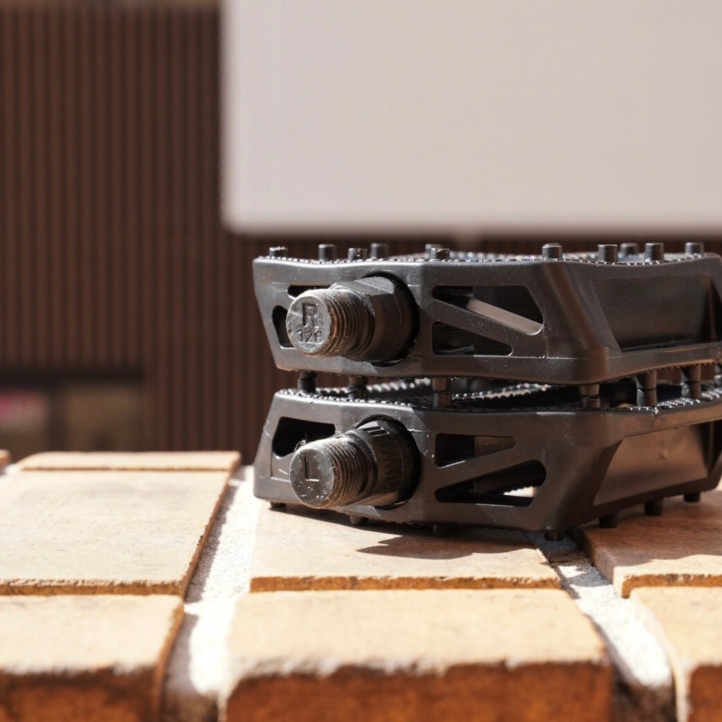CHAMELEON NYION PEDAL 【Black】 - LINKEY CYCLECHAMELEON NYION PEDAL 【Black】