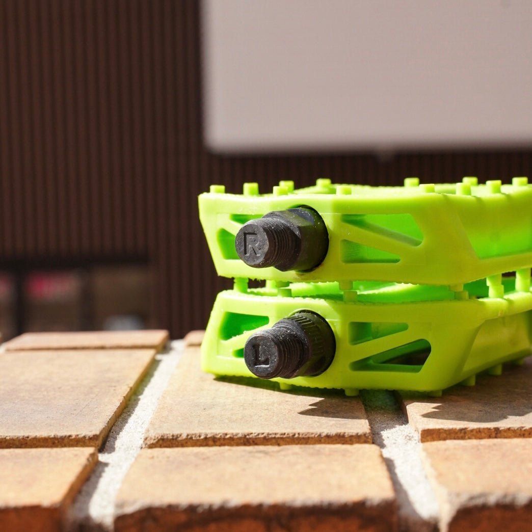 CHAMELEON NYION PEDAL 【Green】 - LINKEY CYCLECHAMELEON NYION PEDAL 【Green】