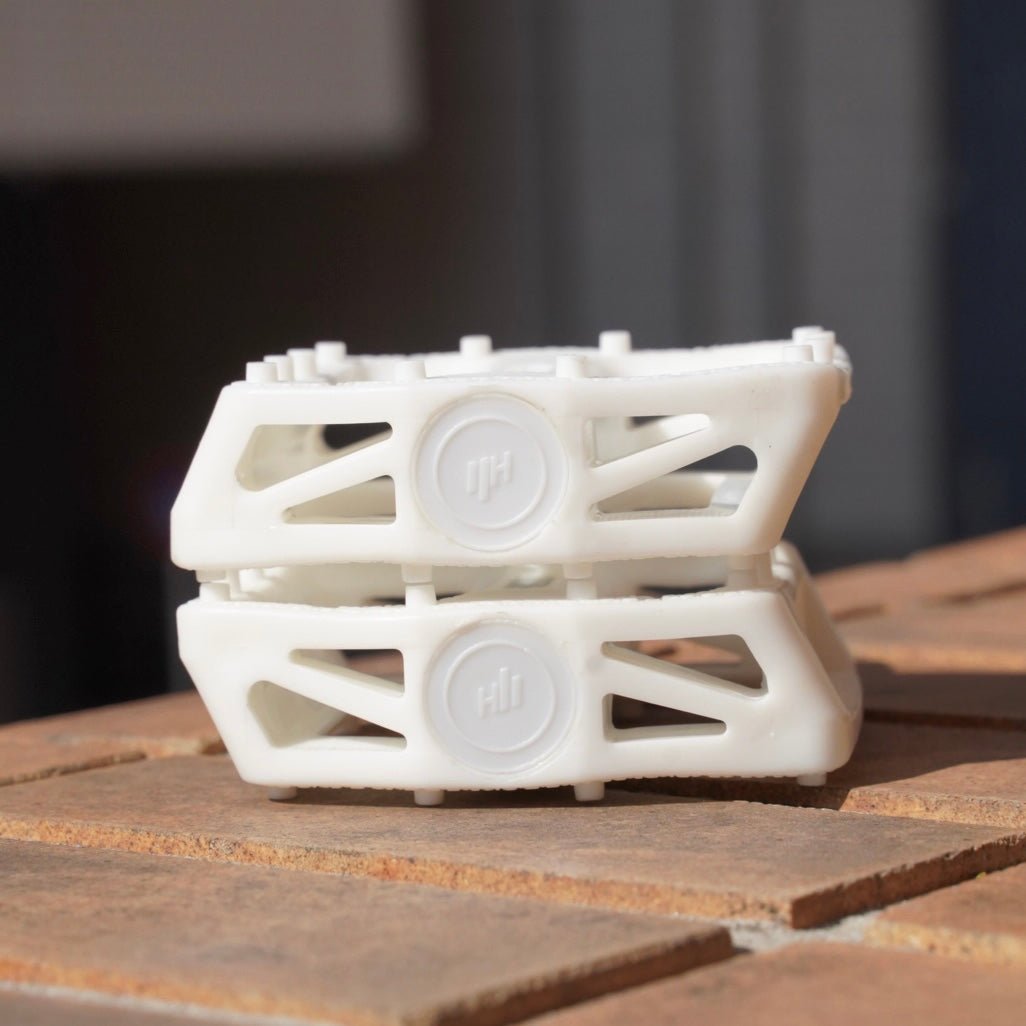 CHAMELEON NYION PEDAL 【White】 - LINKEY CYCLECHAMELEON NYION PEDAL 【White】