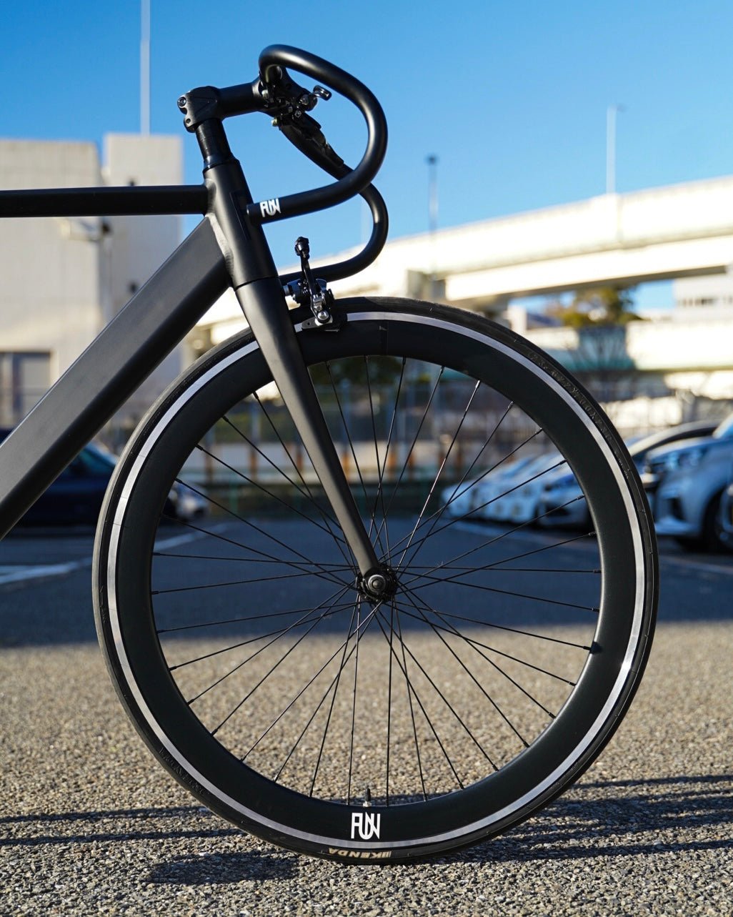 【FUN】AIR SPARK Complete Bike - mat black - LINKEY CYCLE【FUN】AIR SPARK Complete Bike - mat black - 