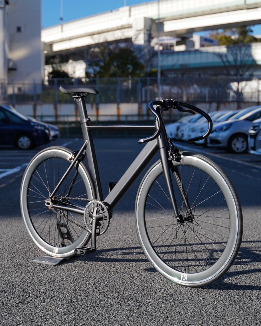 【FUN】AIR SPARK Complete Bike - mat black - LINKEY CYCLE【FUN】AIR SPARK Complete Bike - mat black - 