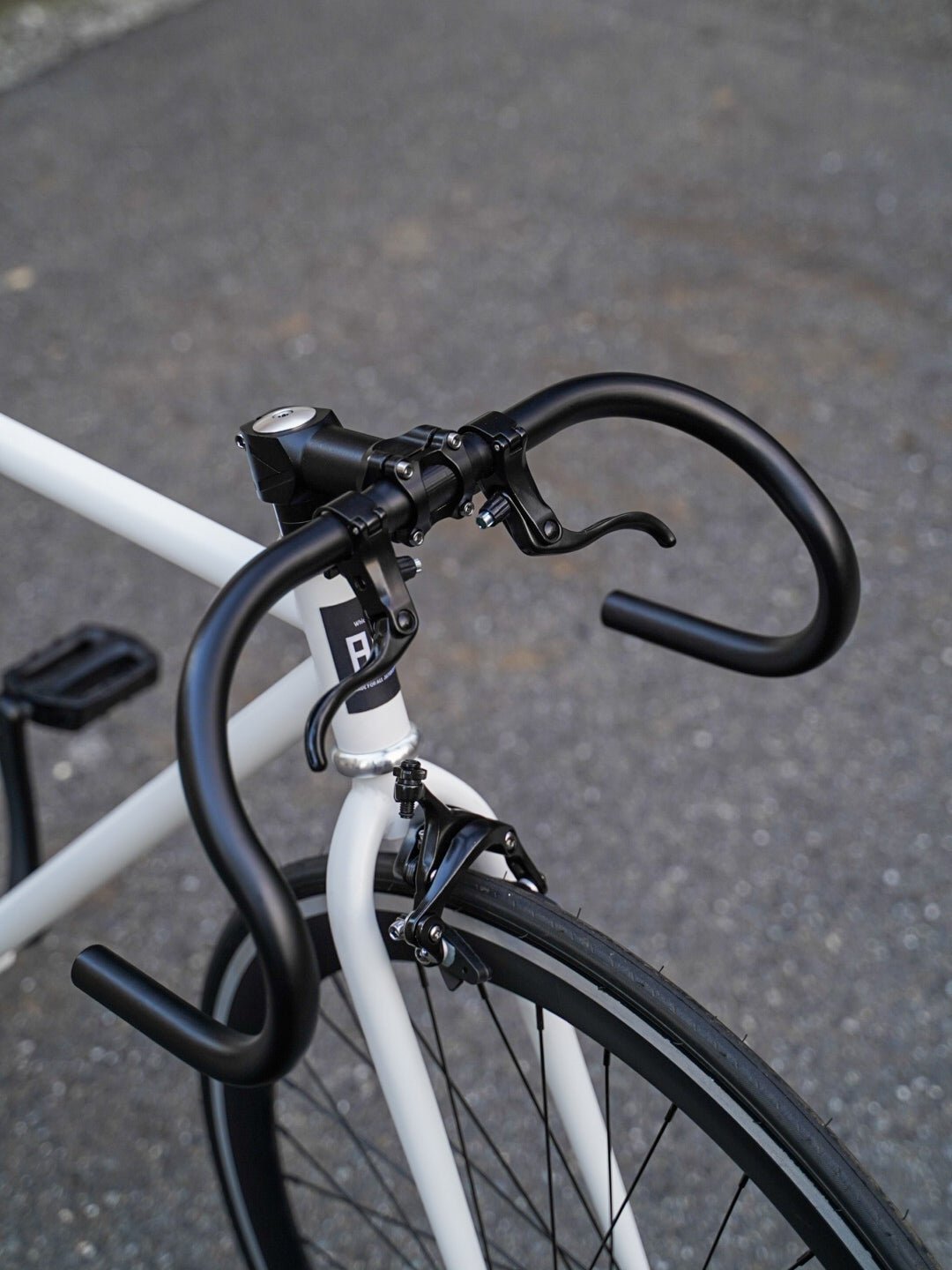 【FUN】ANGUS FLAT Complete Bike - Mat White - LINKEY CYCLE【FUN】ANGUS FLAT Complete Bike - Mat White - 